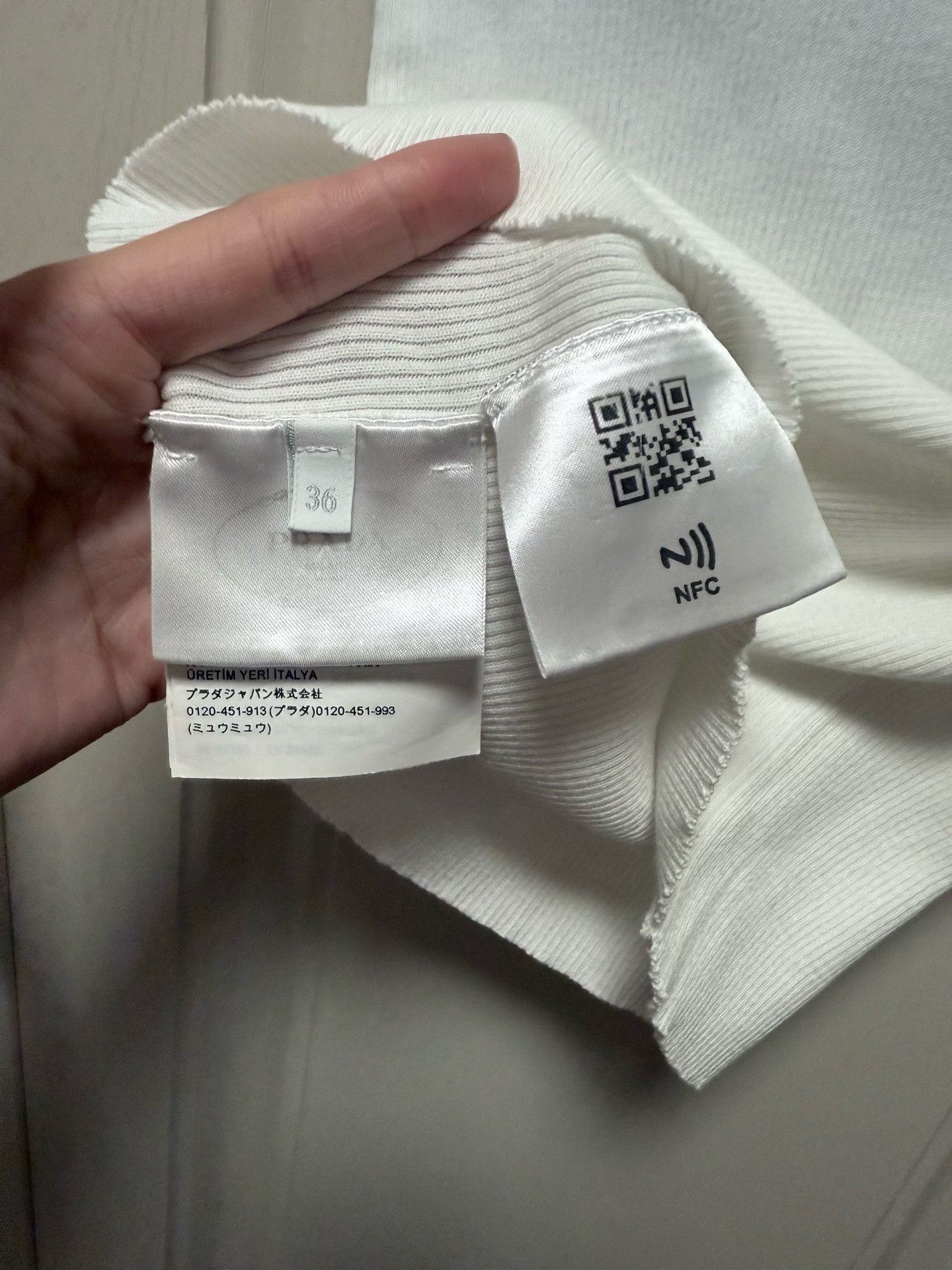 Prada Prada Women's High Neck Logo Sweater Size XS / US 0-2 / IT 36-38 - 5 Thumbnail
