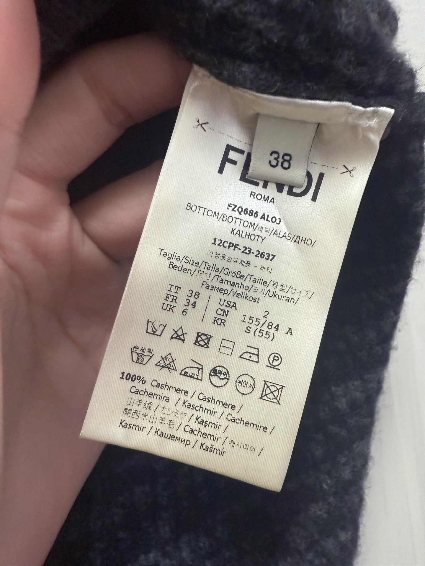 Fendi Fendi Full Print Cashmere Skirt Size 38" / US 16 / IT 52 - 4 Thumbnail