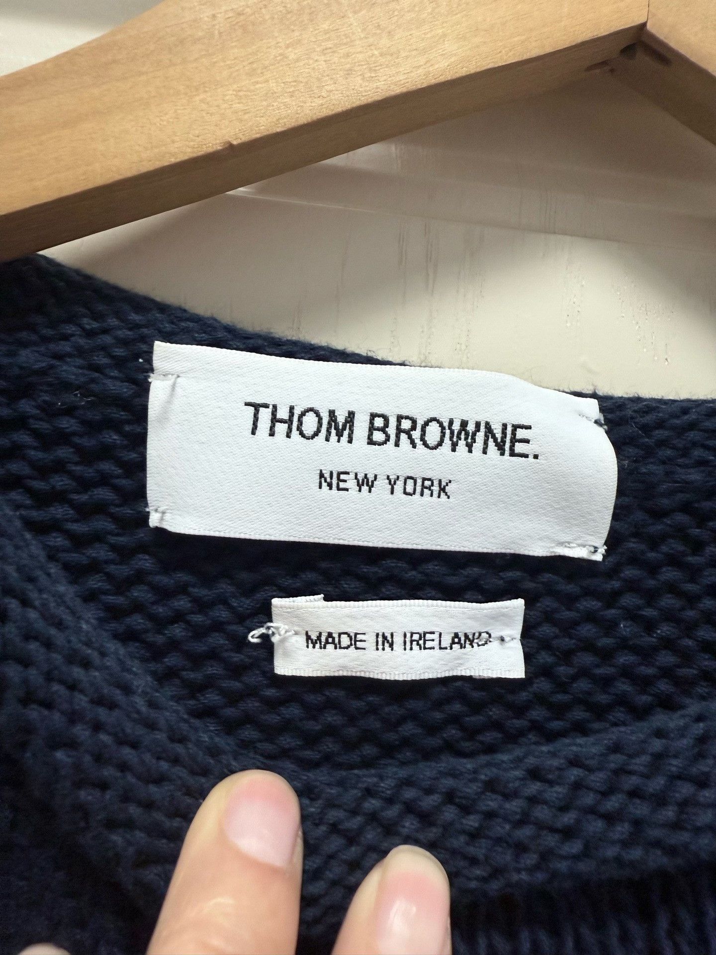 Thom Browne Thom Browne Navy Dolphin Four-Bar Sweater Size US M / EU 48-50 / 2 - 3 Thumbnail