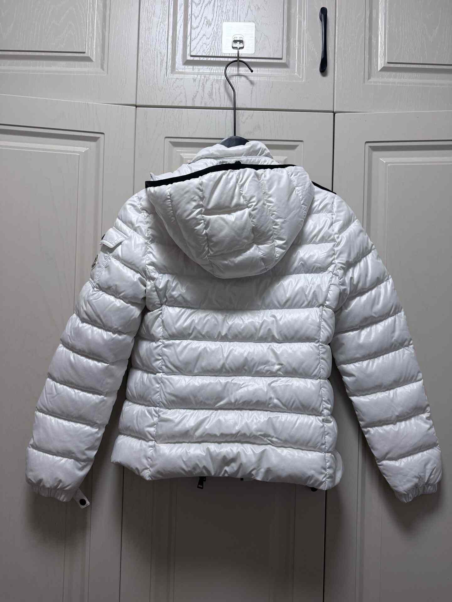 Moncler Moncler Bady Series White Side Logo Down Jacket Size XS / US 0-2 / IT 36-38 - 2 Thumbnail