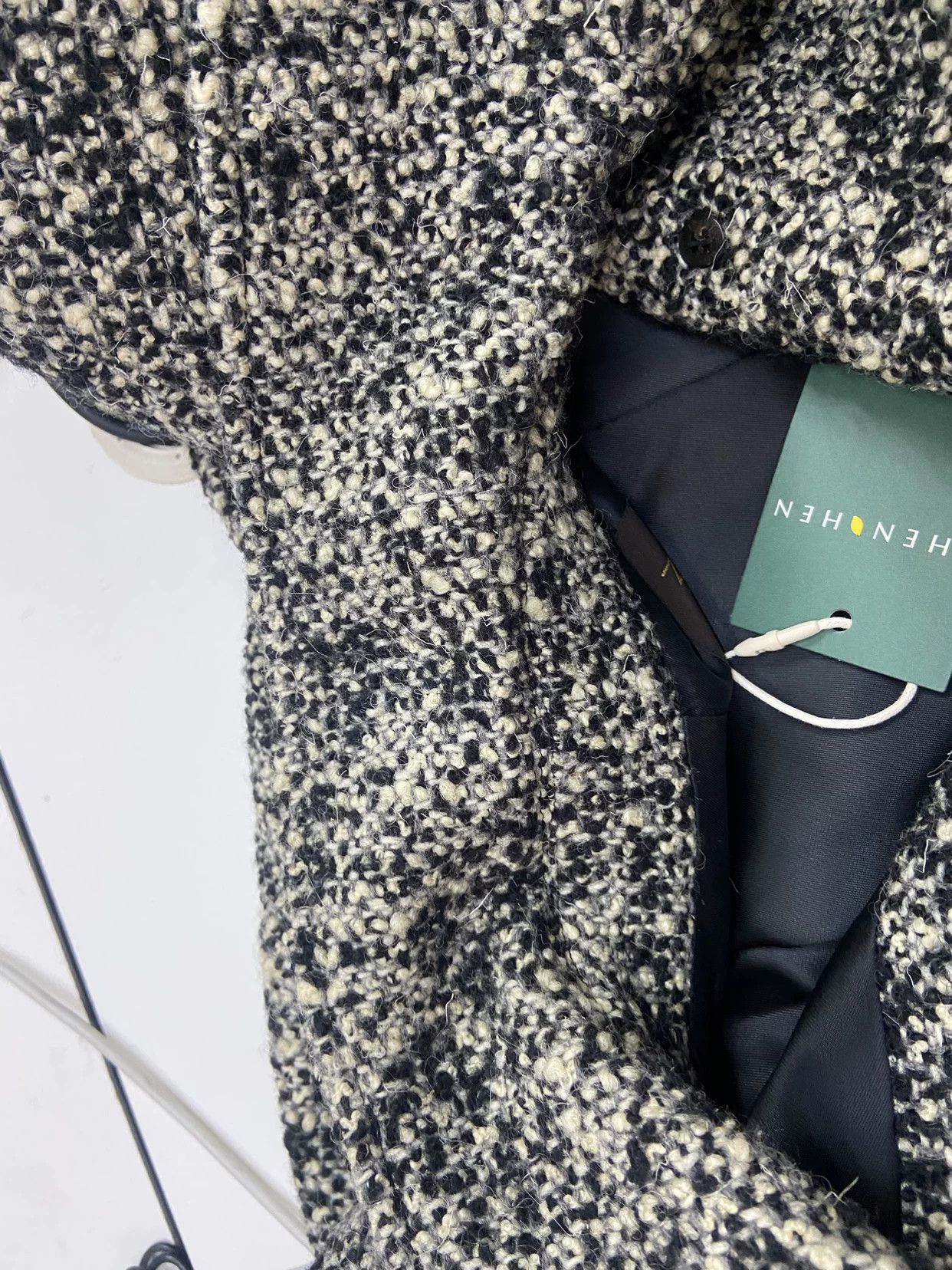 Louis Vuitton Louis Vuitton Wool Multi Coat M Women Size M / US 6-8 / IT 42-44 - 9 Thumbnail