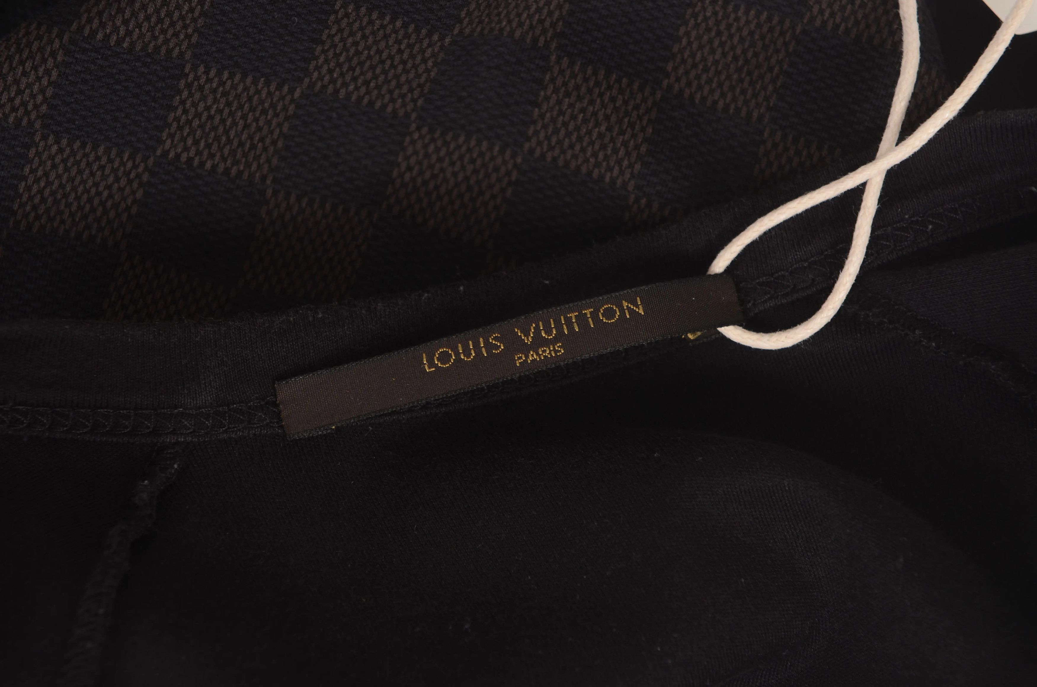 Louis Vuitton Louis Vuitton Checkered Cotton T-Shirt M Women Size M / US 6-8 / IT 42-44 - 3 Thumbnail