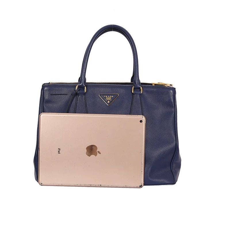 Prada Prada Cargo Gold Shoulder Bag 36 Women Size ONE SIZE - 3 Thumbnail