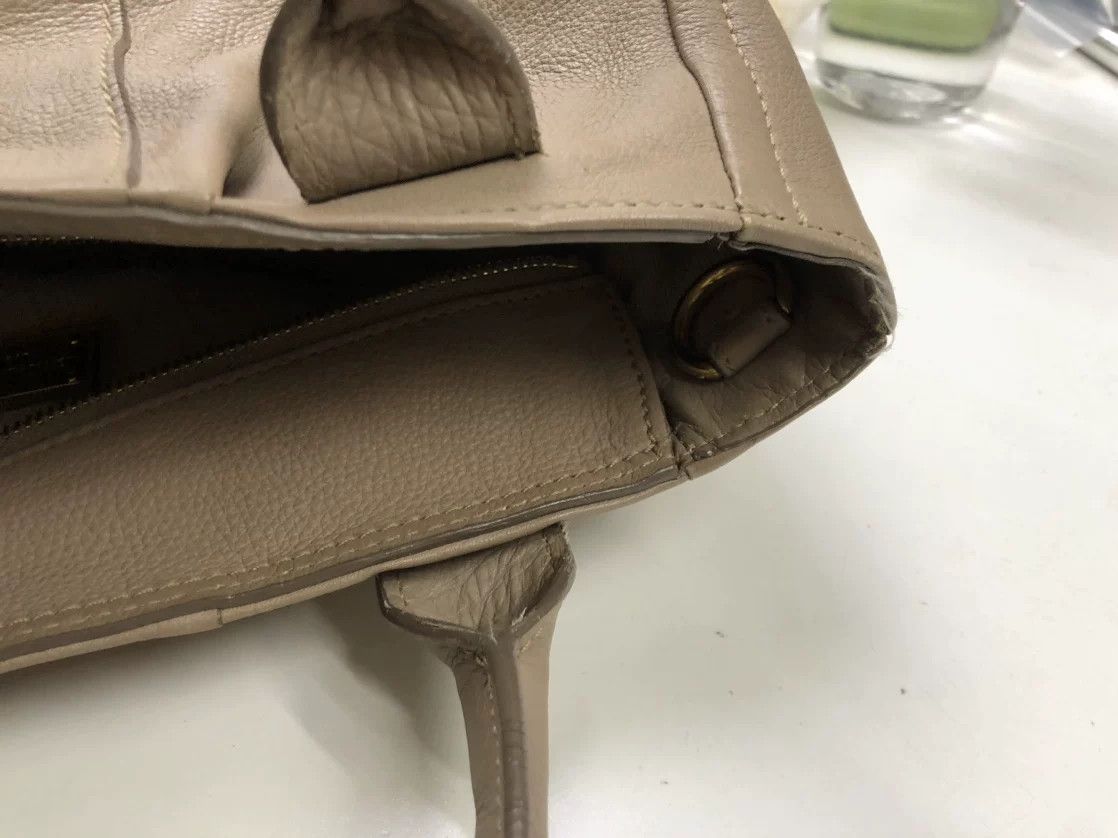Salvatore Ferragamo Salvatore Ferragamo Retro Gold Shoulder Bag 30 Women Size ONE SIZE - 9 Thumbnail