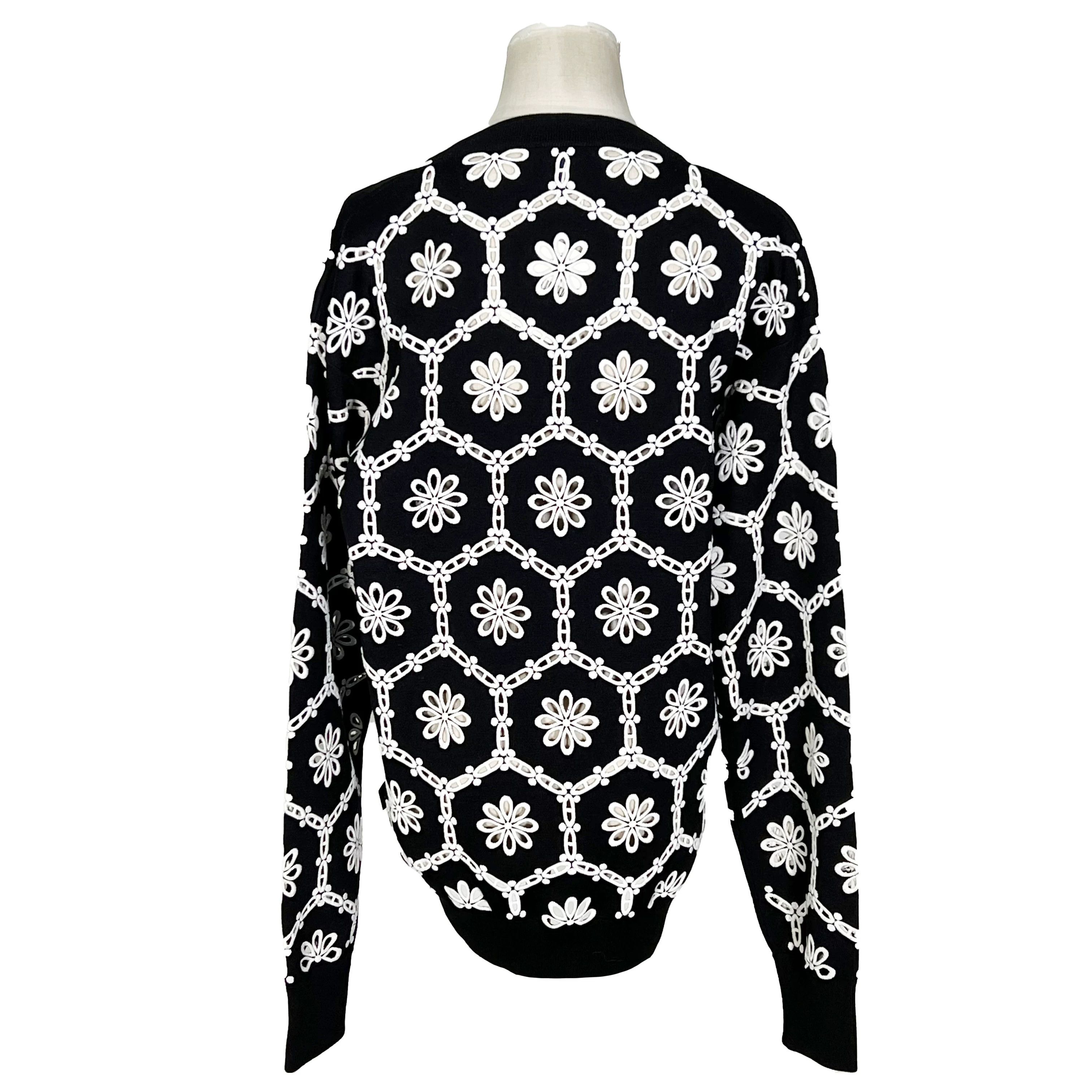 Louis Vuitton Louis Vuitton Nylon Embroidered Multi Hoodie S Men Size US S / EU 44-46 / 1 - 2 Thumbnail