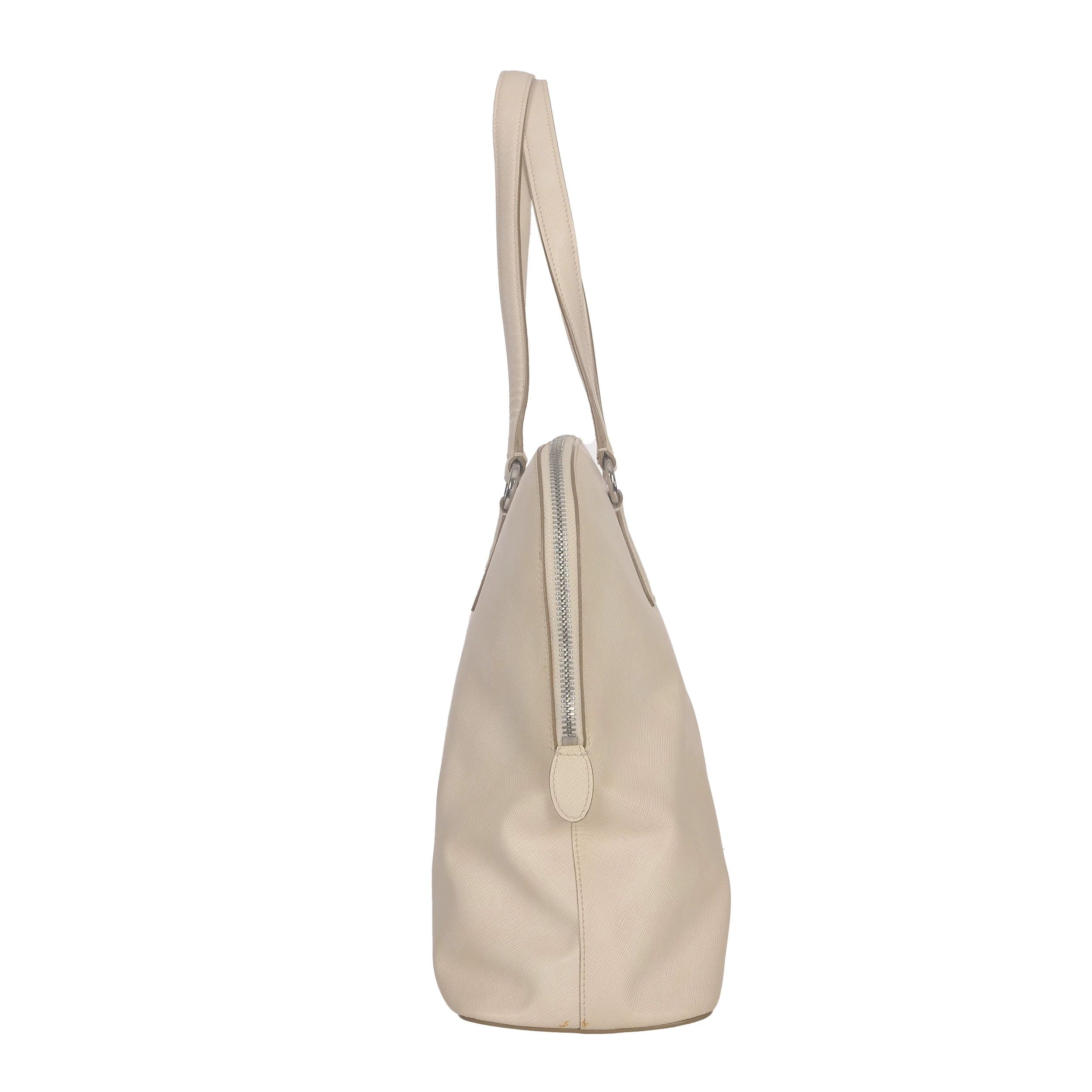 Salvatore Ferragamo Salvatore Ferragamo Retro Silver Shoulder Bag 38 Women Size ONE SIZE - 2 Thumbnail