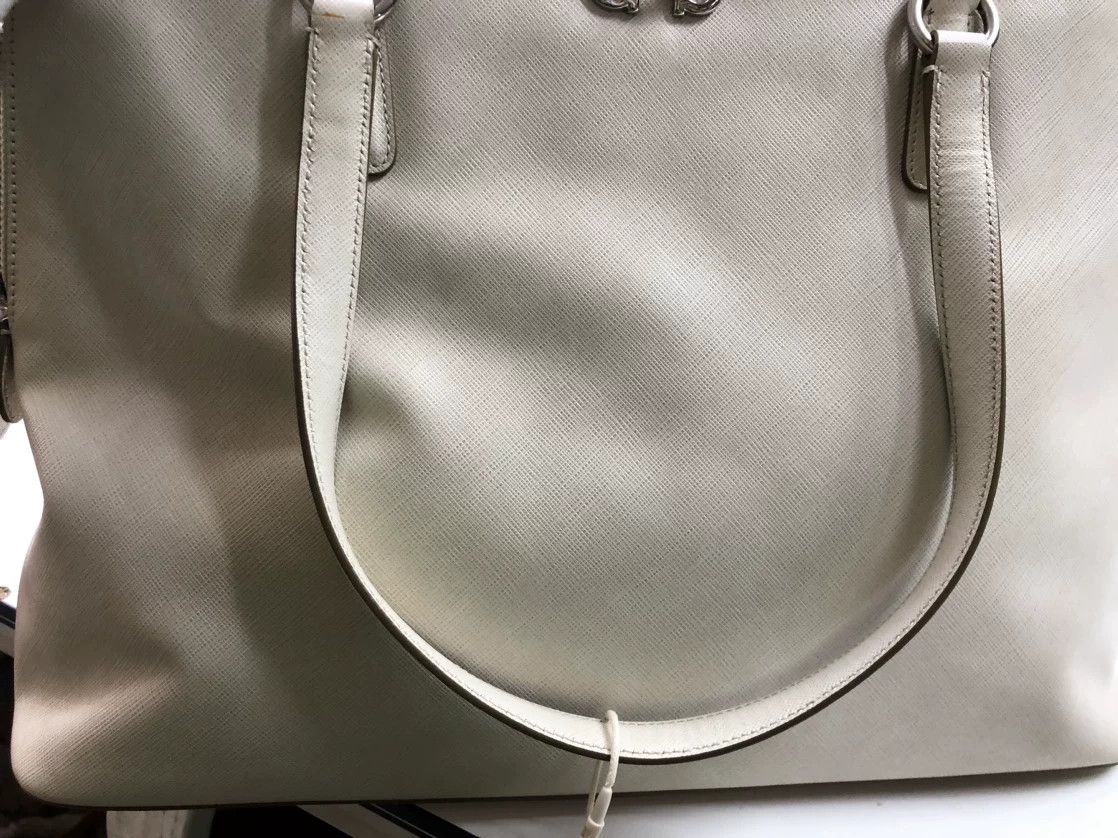 Salvatore Ferragamo Salvatore Ferragamo Retro Silver Shoulder Bag 38 Women Size ONE SIZE - 9 Thumbnail