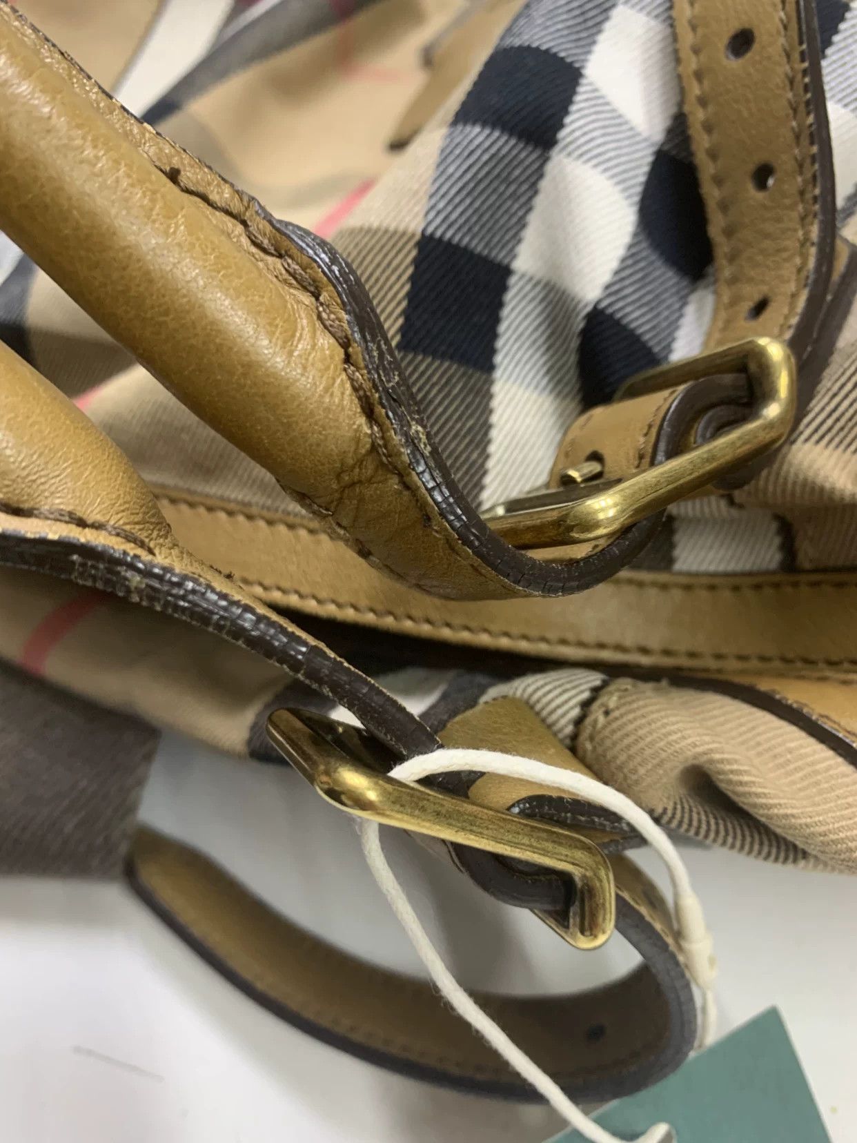 Burberry Burberry Plaid Gold Shoulder Bag 39 Women Size ONE SIZE - 6 Thumbnail