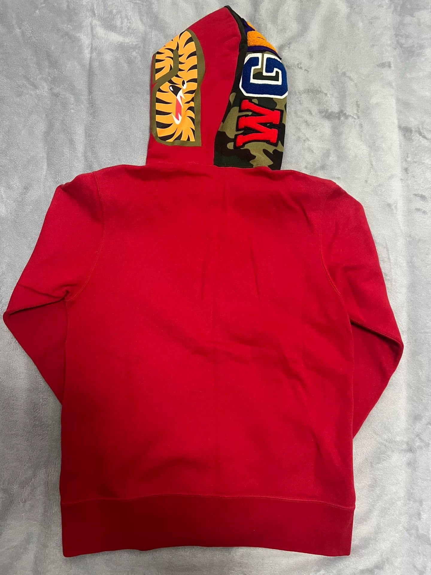 Bape Bape Shark Red Hoodie S Men Size US S / EU 44-46 / 1 - 2 Thumbnail