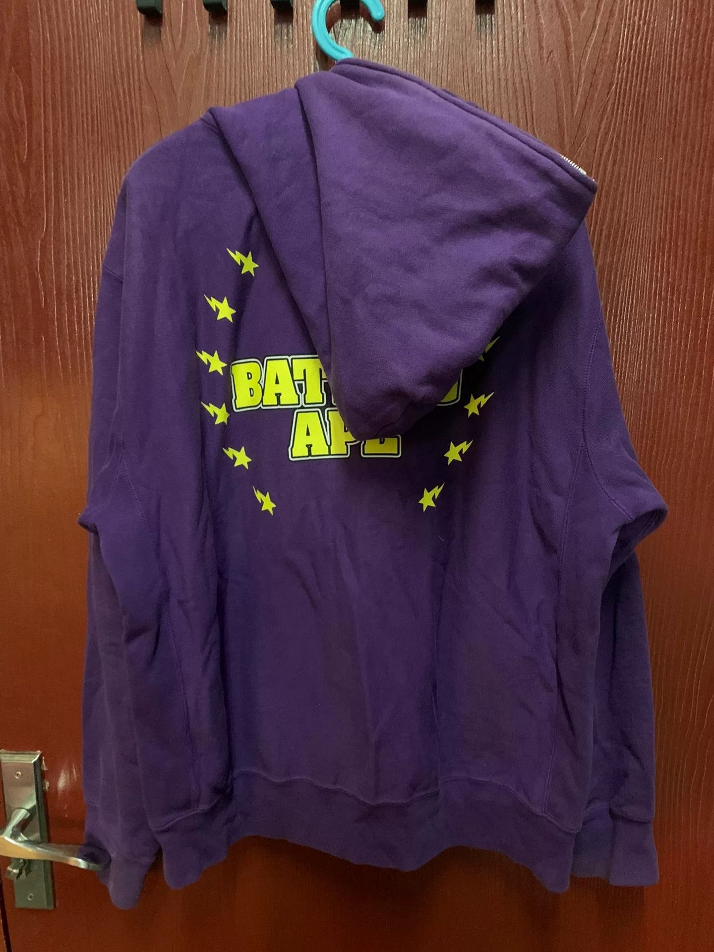 Bape Bape Retro Hoodie L Men Size US L / EU 52-54 / 3 - 3 Thumbnail