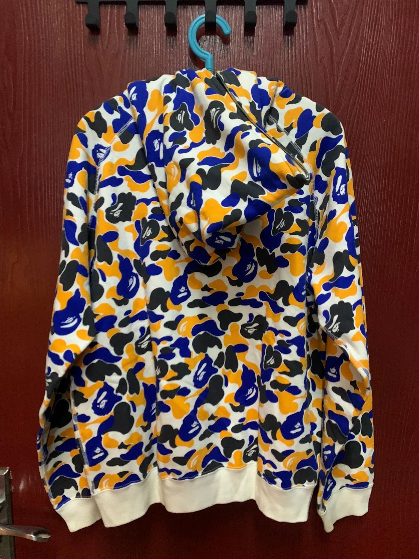 Bape Bape Limited Hoodie M Men Size US M / EU 48-50 / 2 - 2 Thumbnail