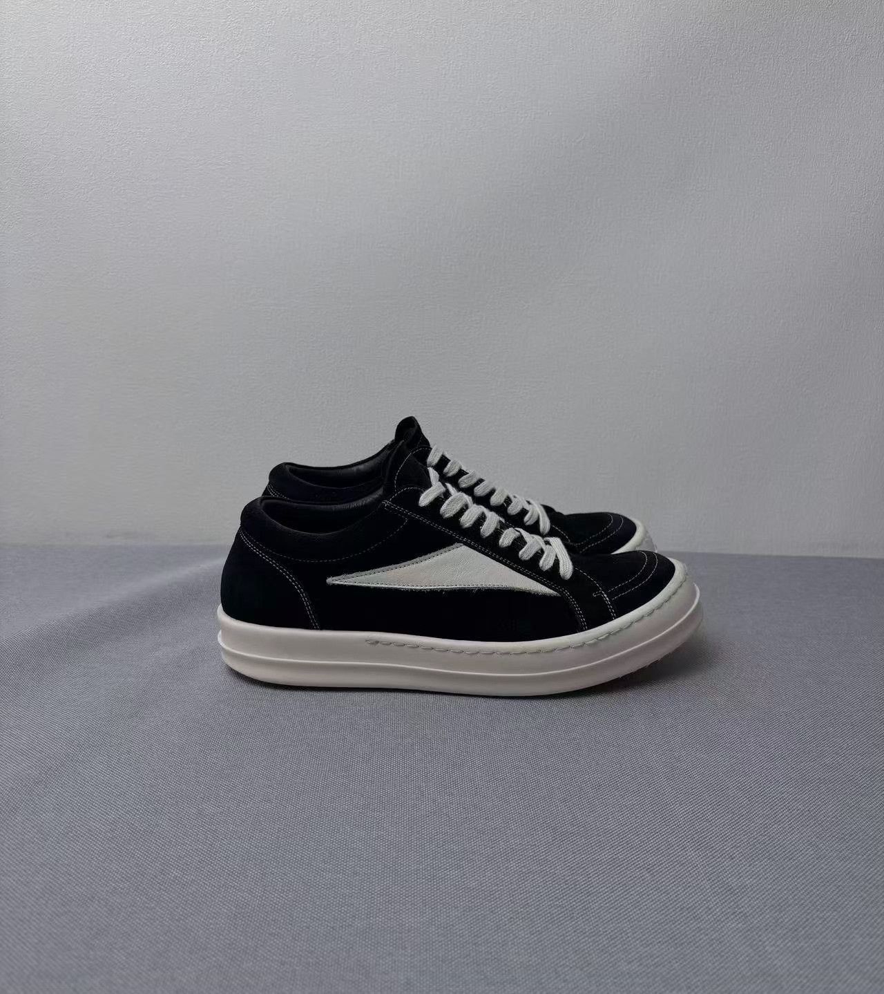Rick Owens Rick Owens Suede Black Lowtop Sneakers 39 Women Size US 8.5 / IT 38.5 - 3 Thumbnail