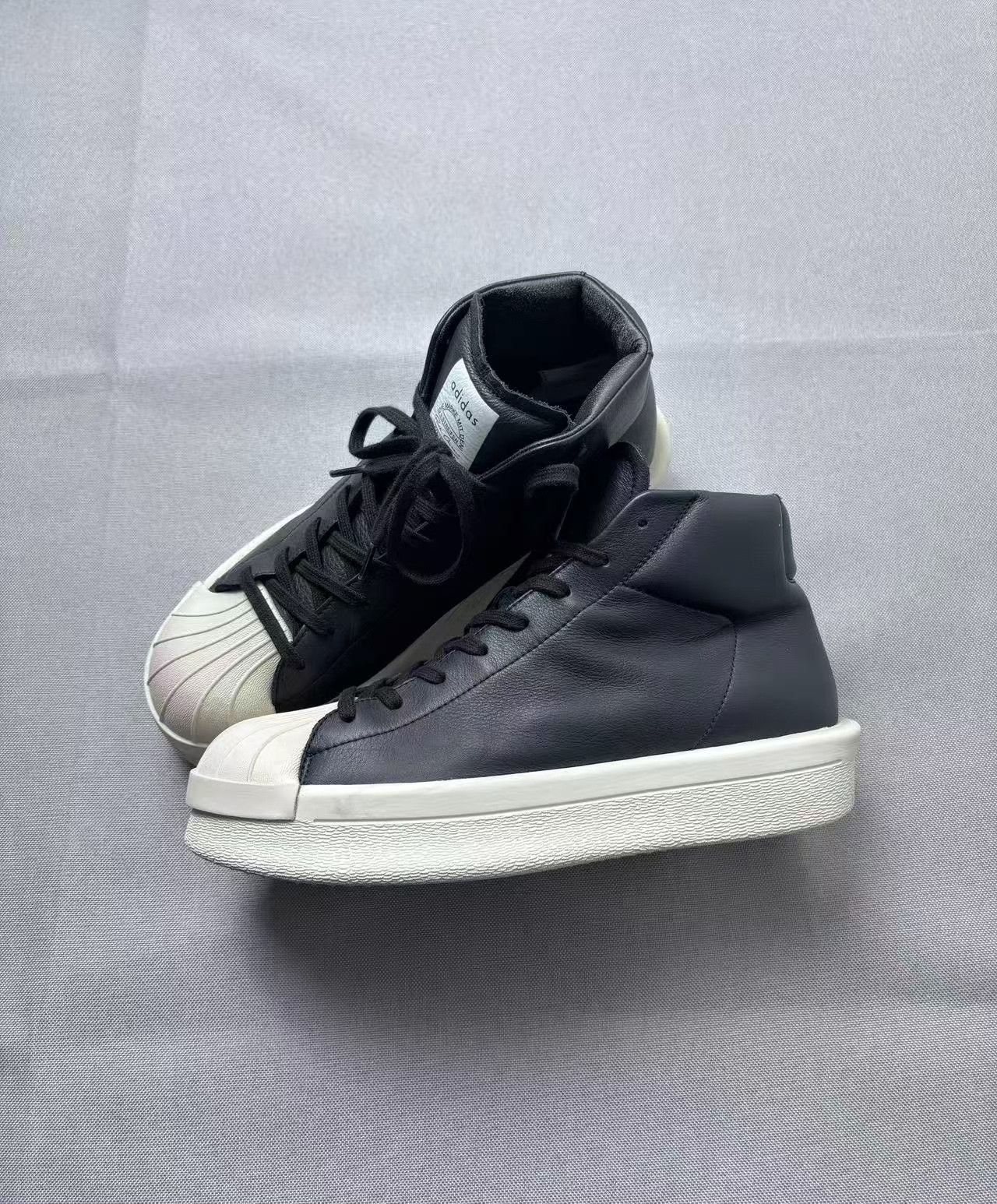 Adidas Adidas Collab Black Lowtop Sneakers 42 Men Size US 9 / EU 42 - 4 Thumbnail