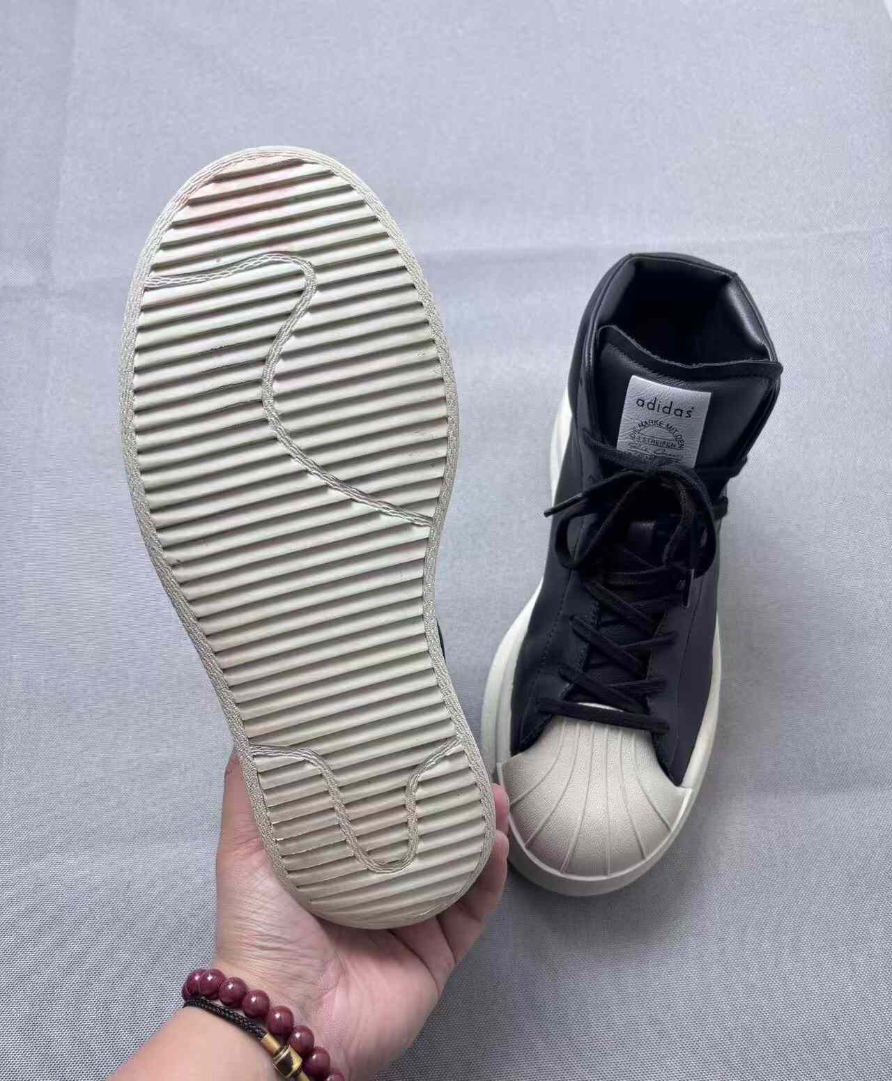 Adidas Adidas Collab Black Lowtop Sneakers 42 Men Size US 9 / EU 42 - 8 Thumbnail