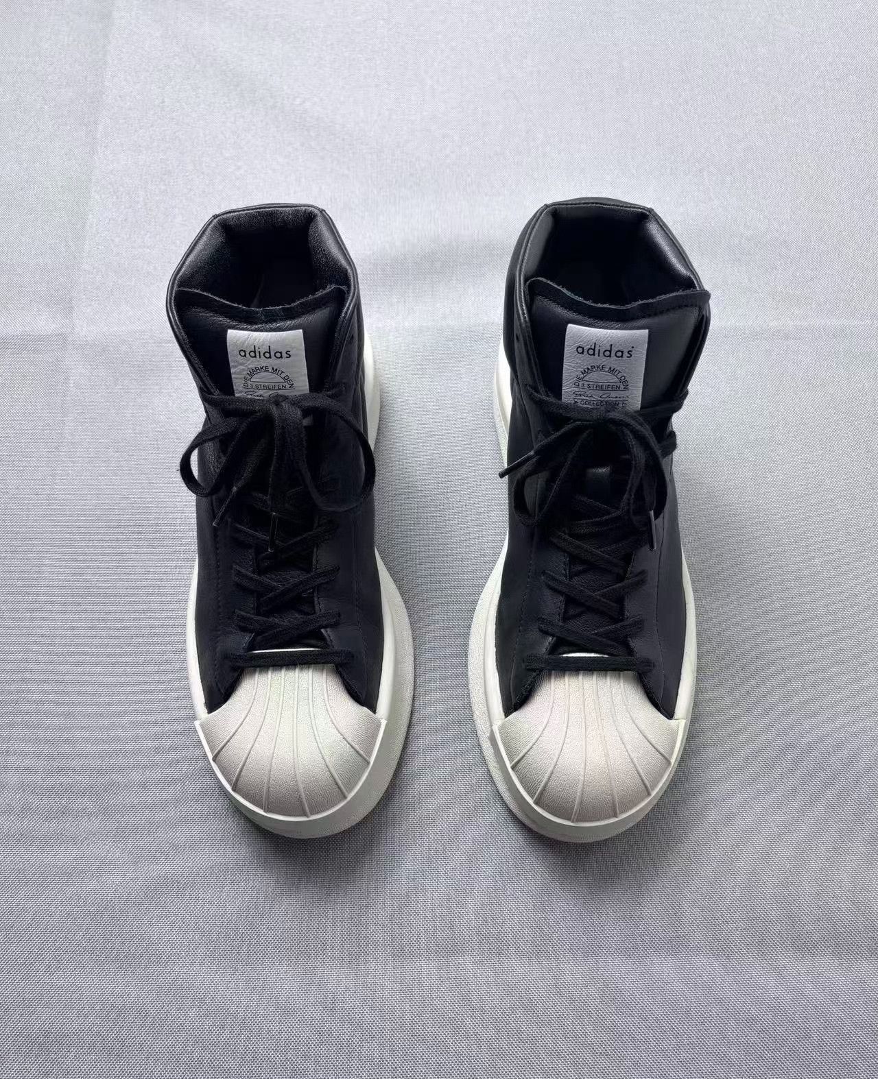 Adidas Adidas Collab Black Lowtop Sneakers 42 Men Size US 9 / EU 42 - 2 Thumbnail