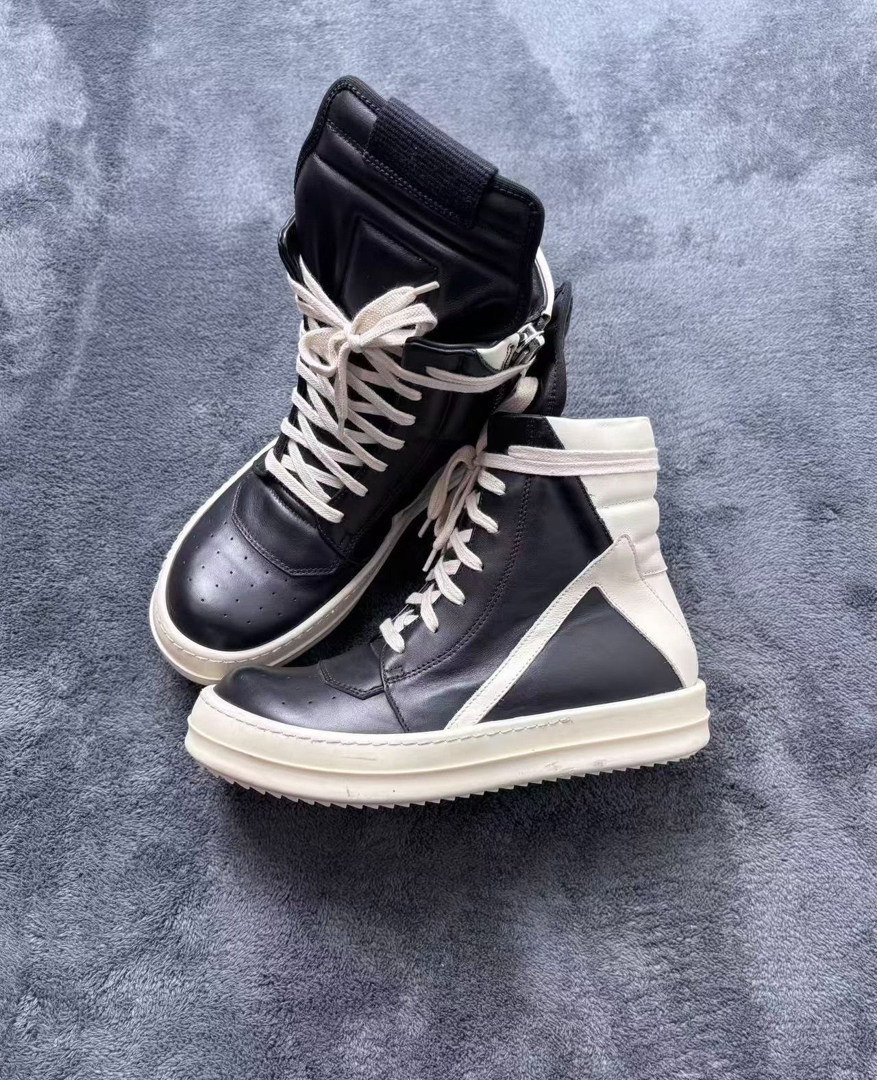 Rick Owens Rick Owens Leather Black Hitop Sneakers 36 Women Size US 6 / IT 36 - 4 Thumbnail
