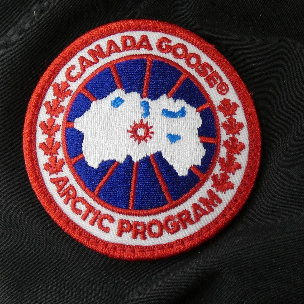 Canada Goose Canada Goose Canada Goose MACKENZIE Down Coat Textile Outerwear 2302JL DUTY FREE for USA Size ONE SIZE - 7 Thumbnail