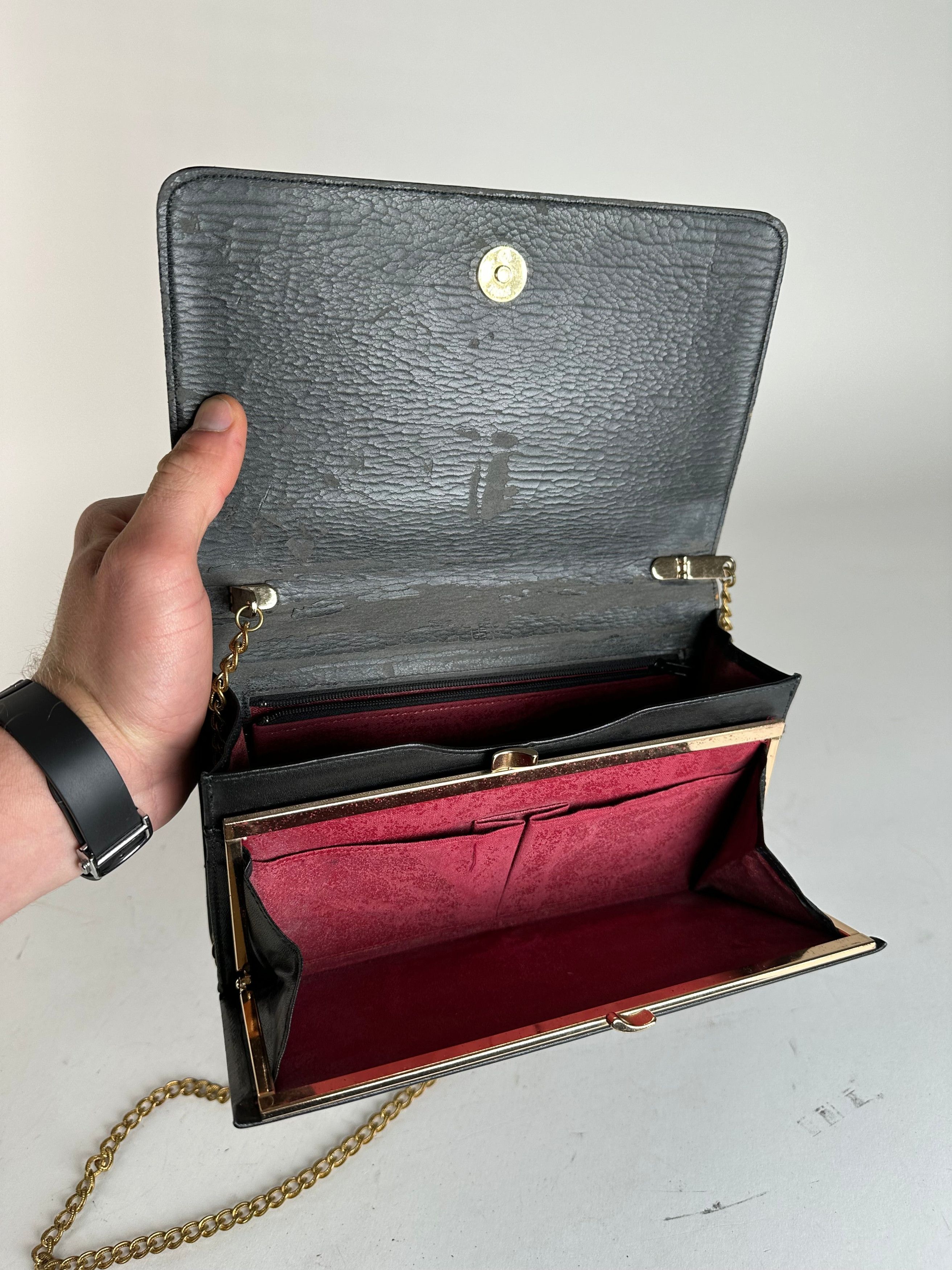 Givenchy Vintage 4G Leather Shoulder Bag Black Size ONE SIZE - 3 Thumbnail