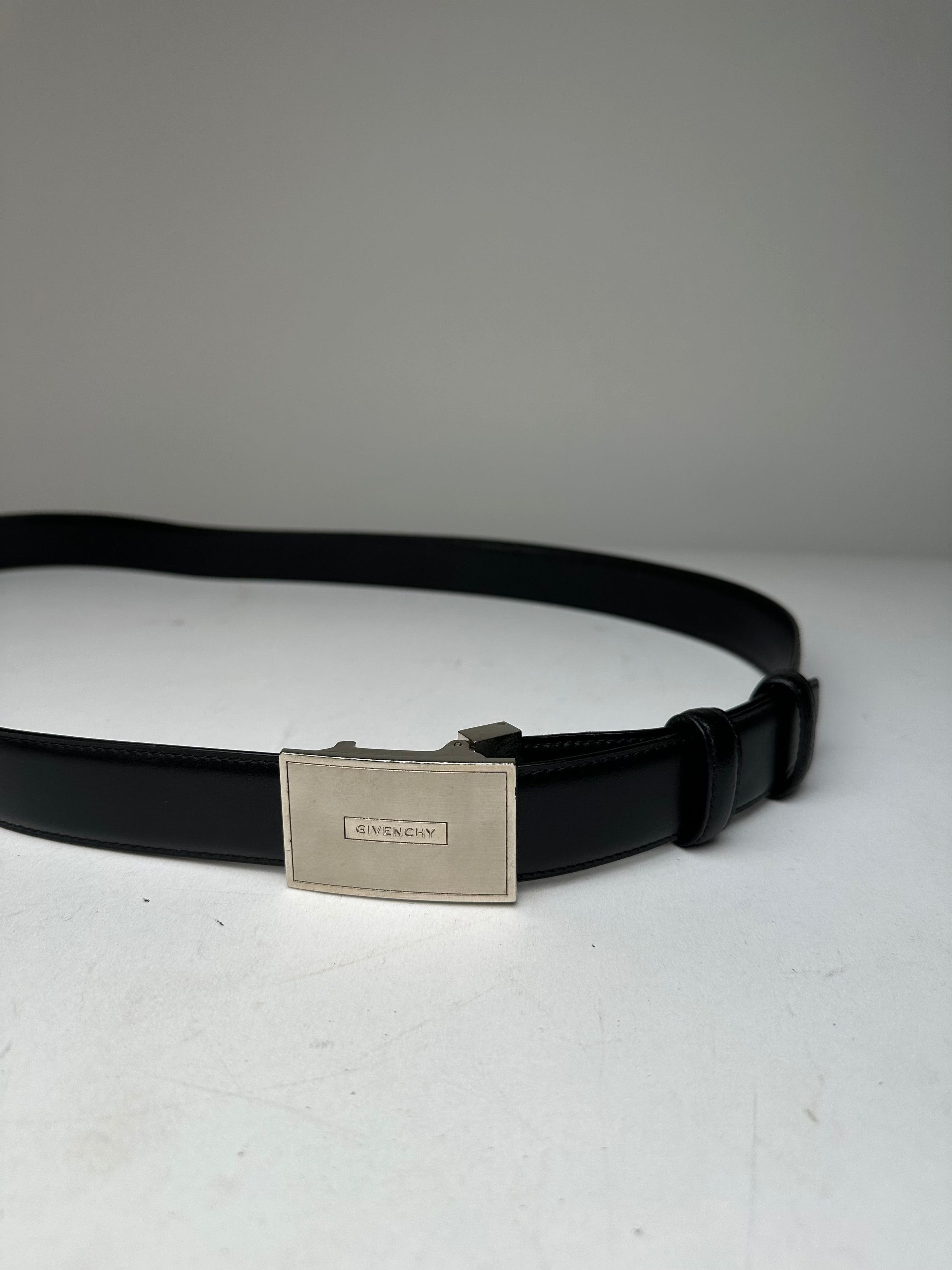 Givenchy Vintage Leather Belt Black Size ONE SIZE - 2 Thumbnail