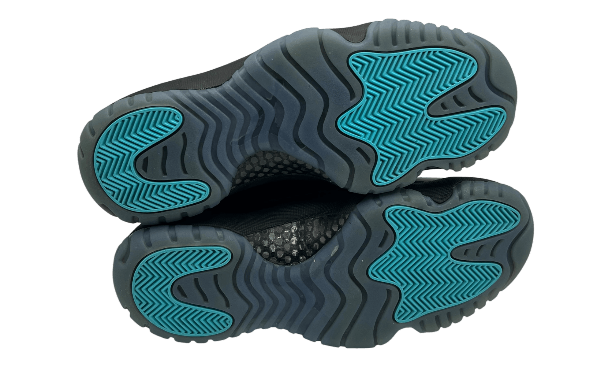 Other Jordan 11 Retro Gamma Blue (2025) (PreOwned) Size US 8.5 / EU 41-42 - 4 Thumbnail
