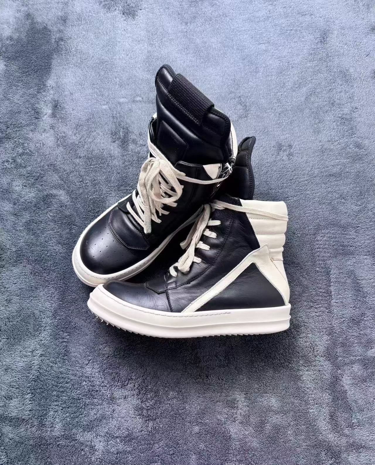 Rick Owens Rick Owens Leather Black Lowtop Sneakers 37 Women Size US 6.5 / IT 36.5 - 4 Thumbnail