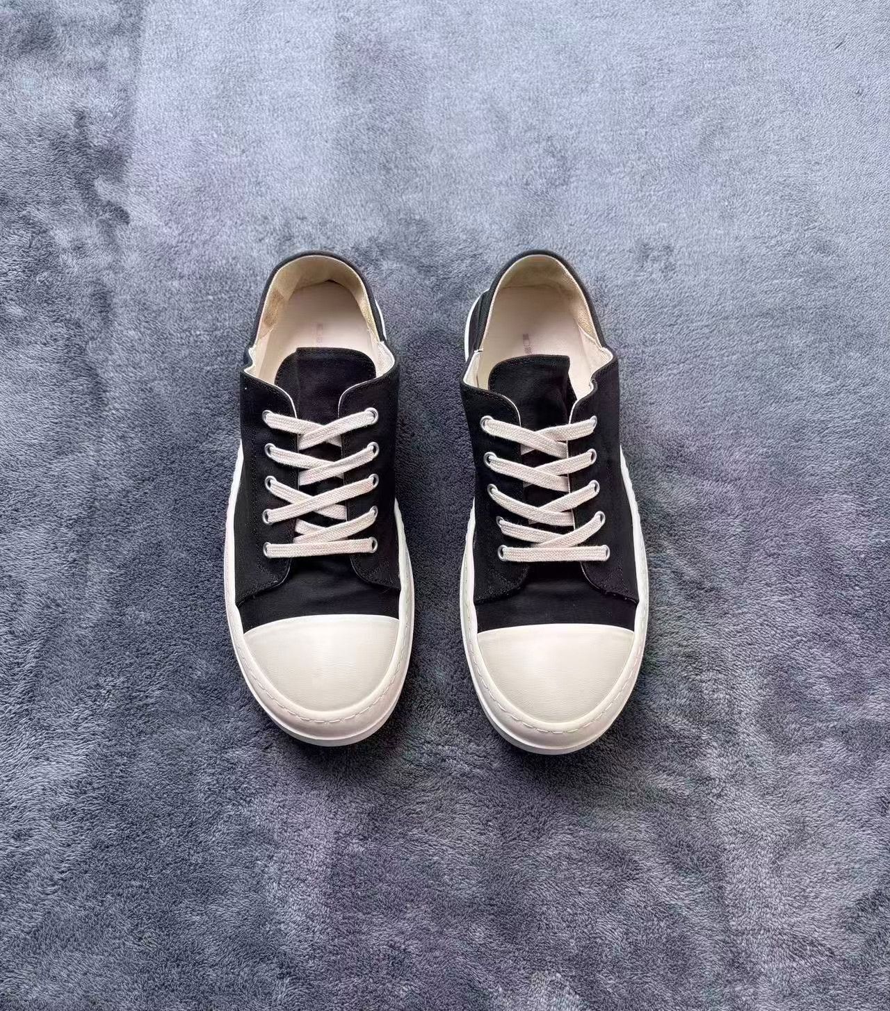 Rick Owens Rick Owens Black Lowtop Sneakers 42 Men Size US 9 / EU 42 - 2 Thumbnail