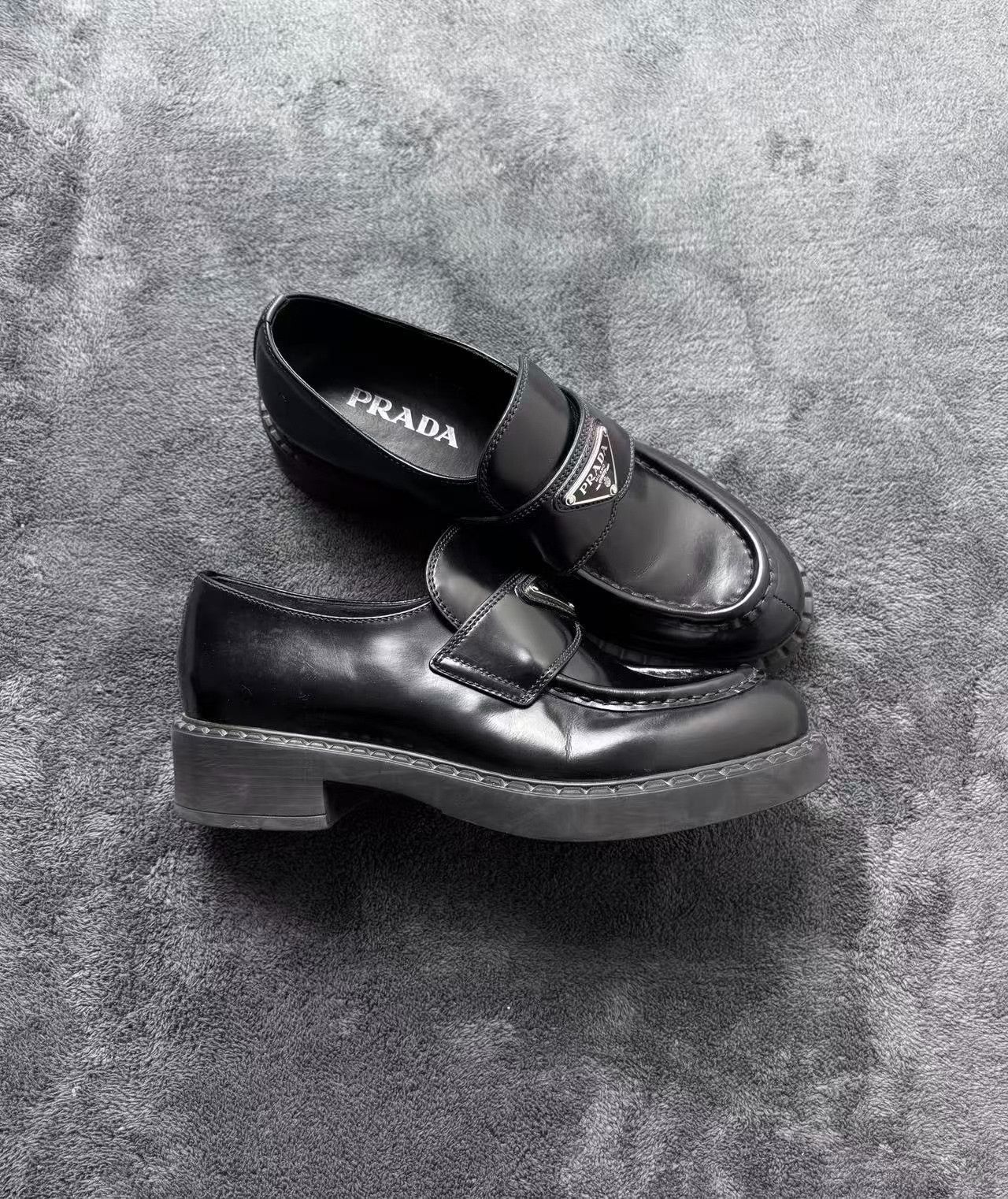 Prada Prada Metallic Black Lowtop Sneakers 37 Women Size US 6.5 / IT 36.5 - 3 Thumbnail