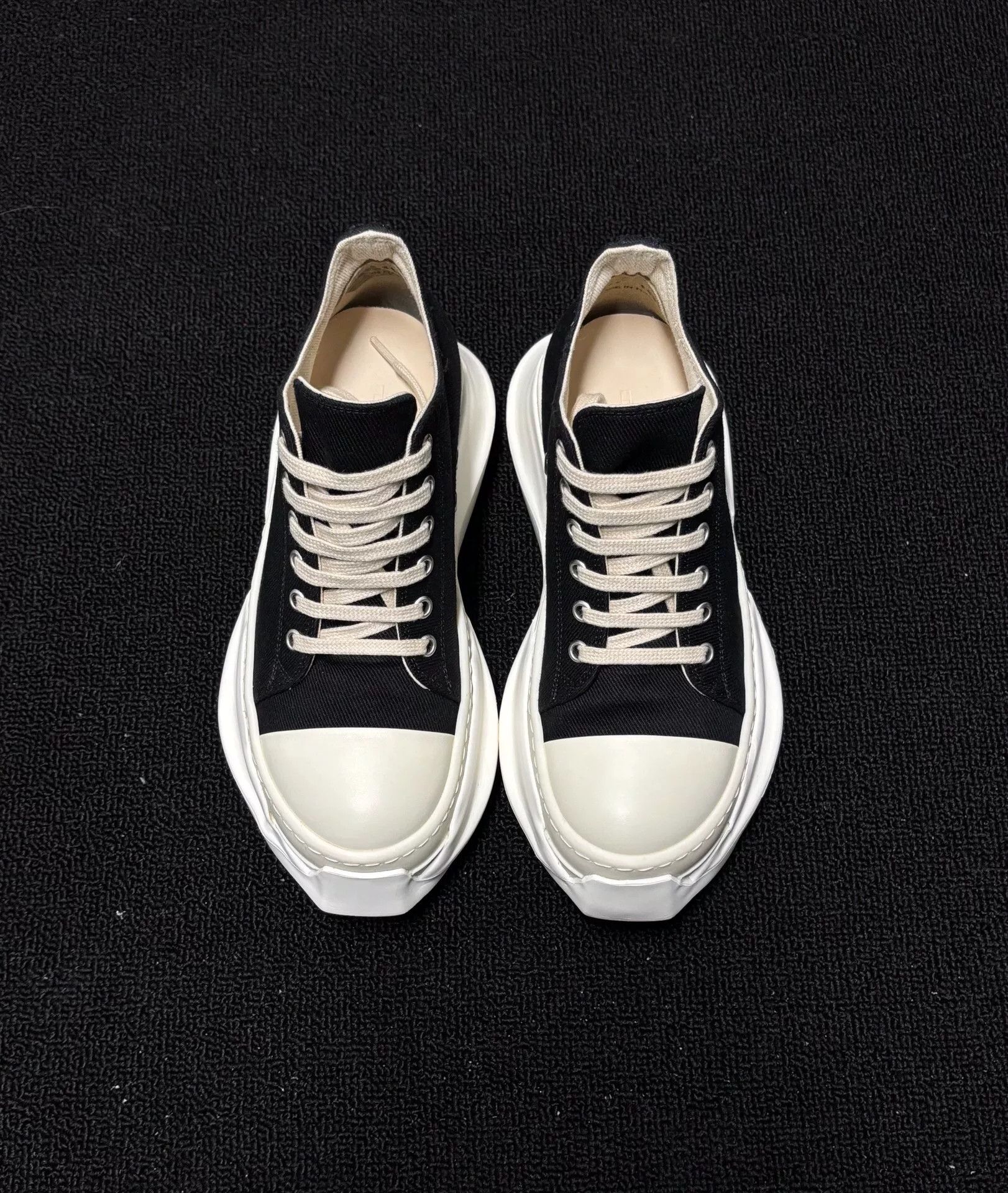 Rick Owens Rick Owens Black Lowtop Sneakers 35 Men Size US 5 / EU 37 - 2 Thumbnail