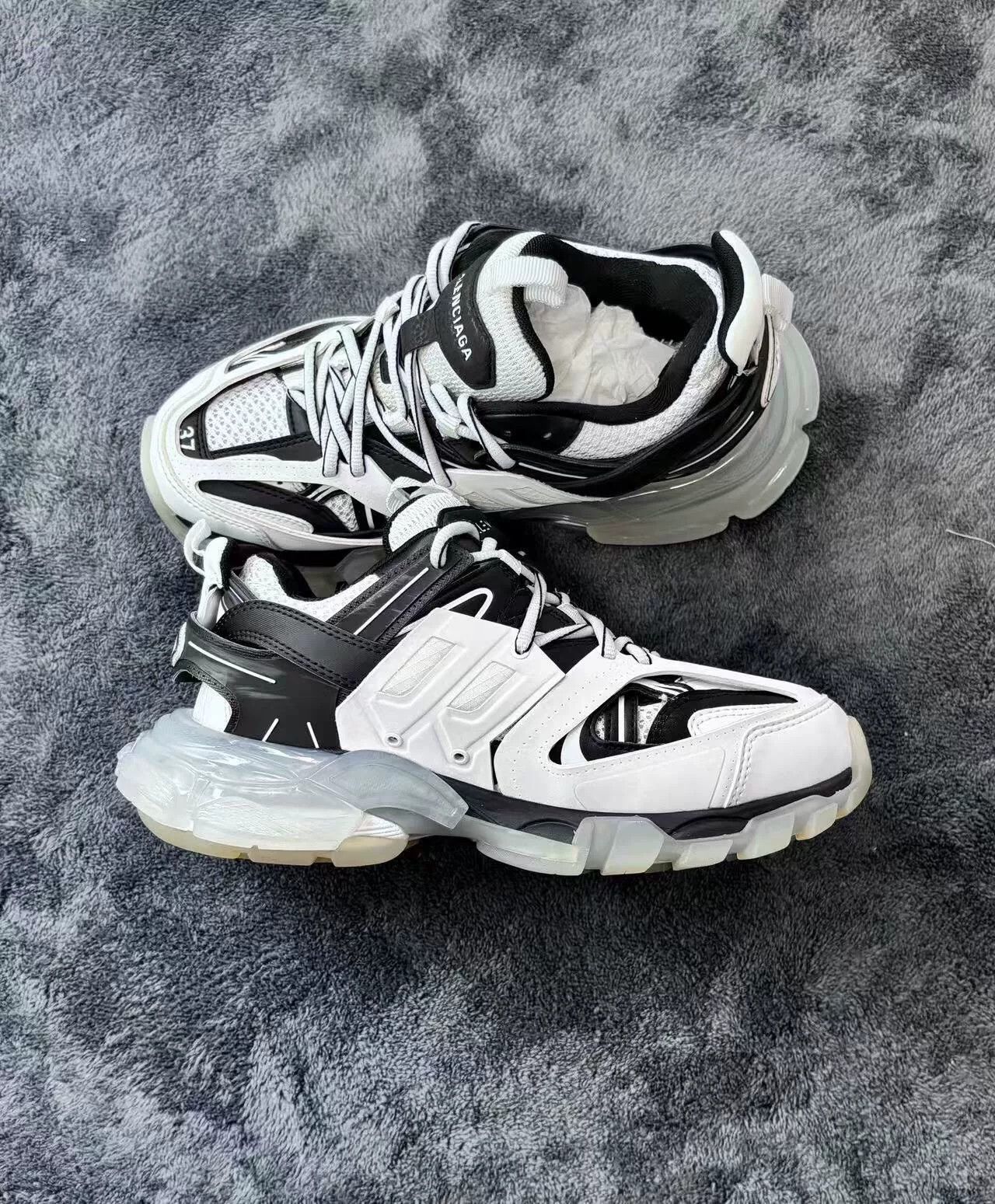 Balenciaga Balenciaga Patchwork Black Lowtop Sneakers 37 Men Size US 5 / EU 37 - 5 Thumbnail