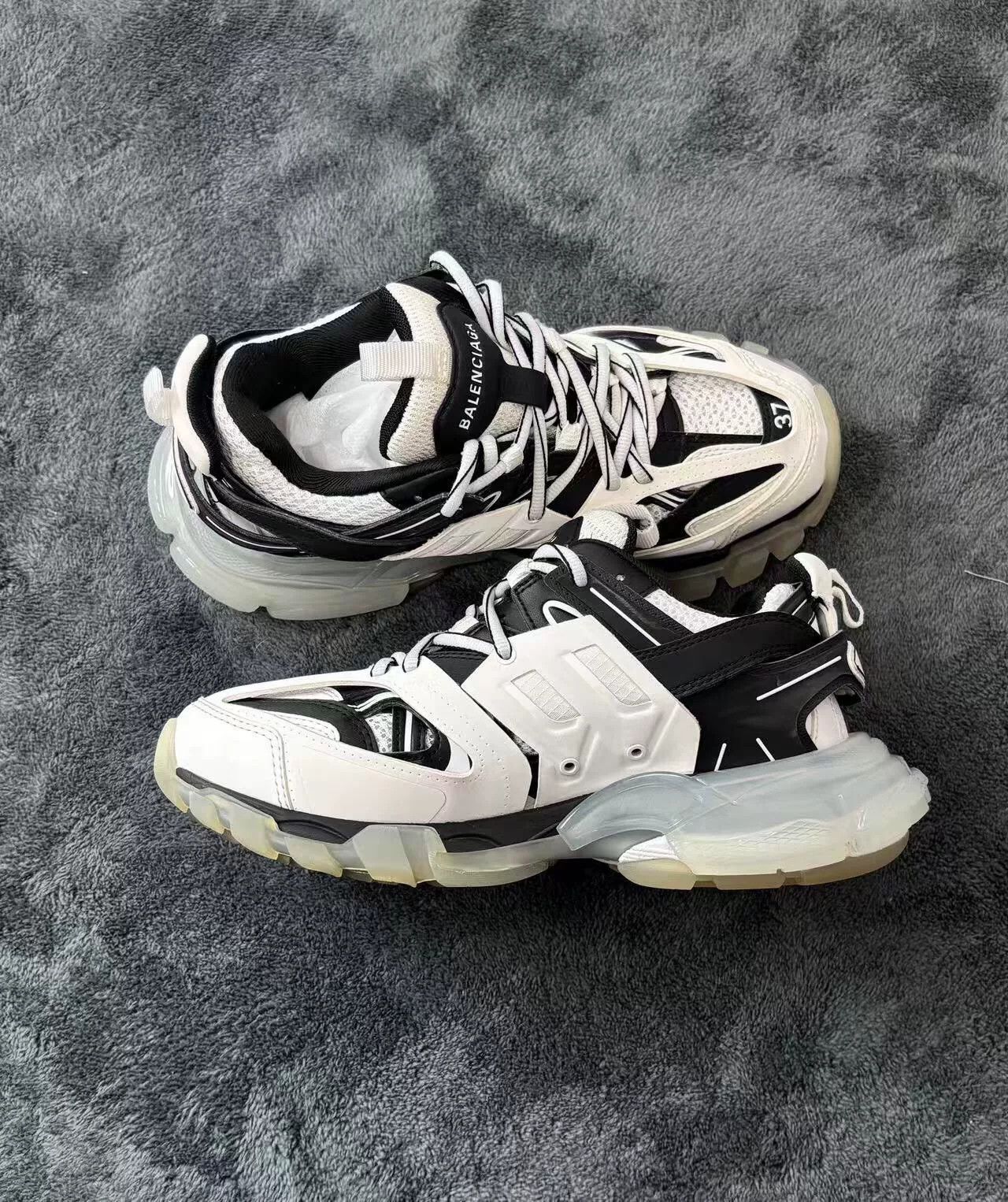 Balenciaga Balenciaga Patchwork Black Lowtop Sneakers 37 Men Size US 5 / EU 37 - 6 Thumbnail