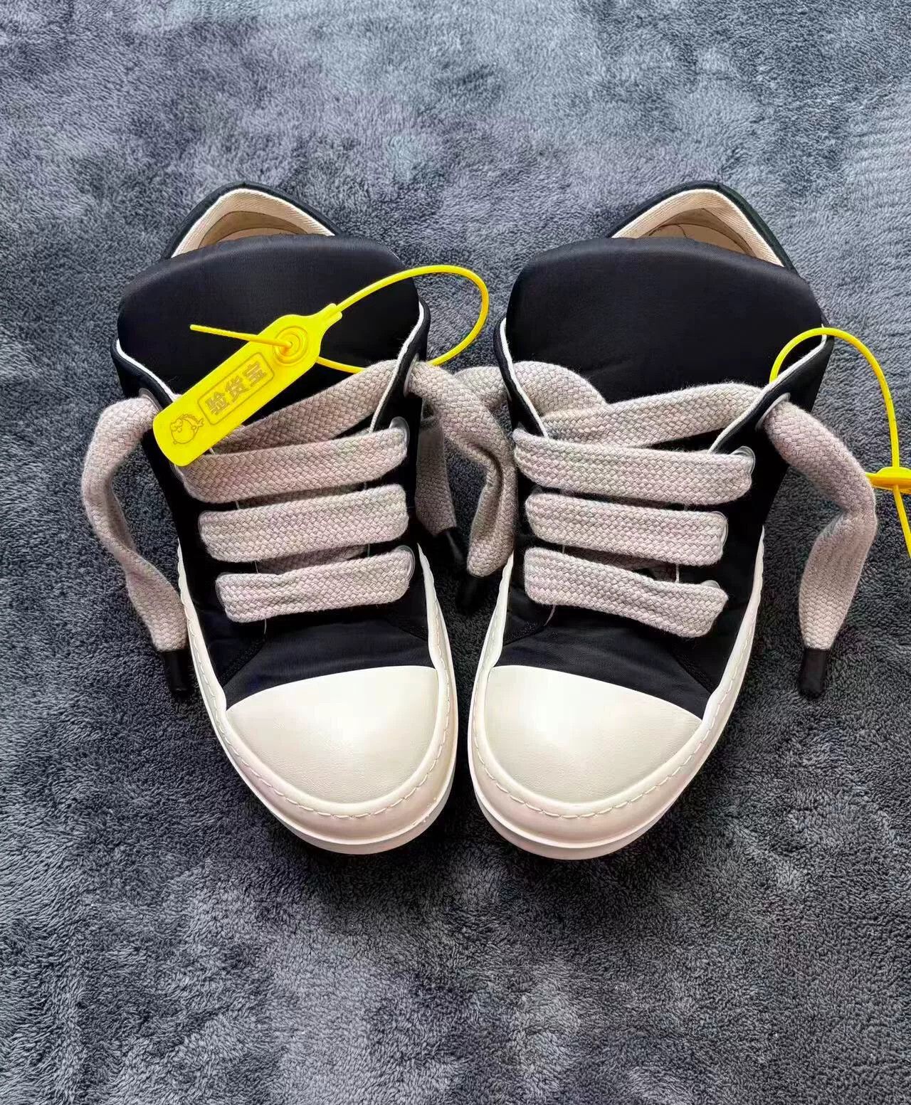 Rick Owens Rick Owens White Lowtop Sneakers 41 Men Size US 8.5 / EU 41-42 - 2 Thumbnail