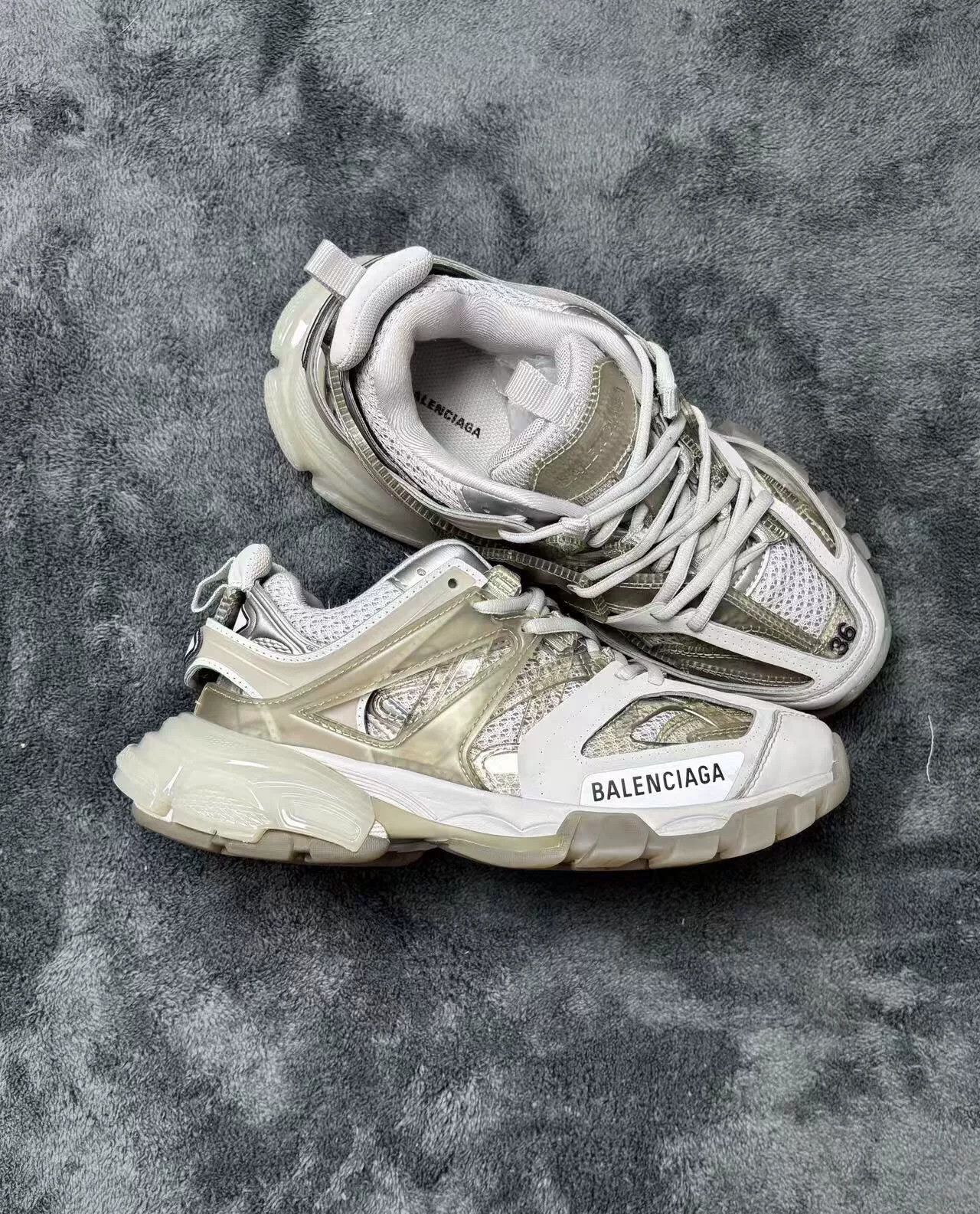 Balenciaga Balenciaga Patchwork White Lowtop Sneakers 36 Men Size US 5 / EU 37 - 3 Thumbnail
