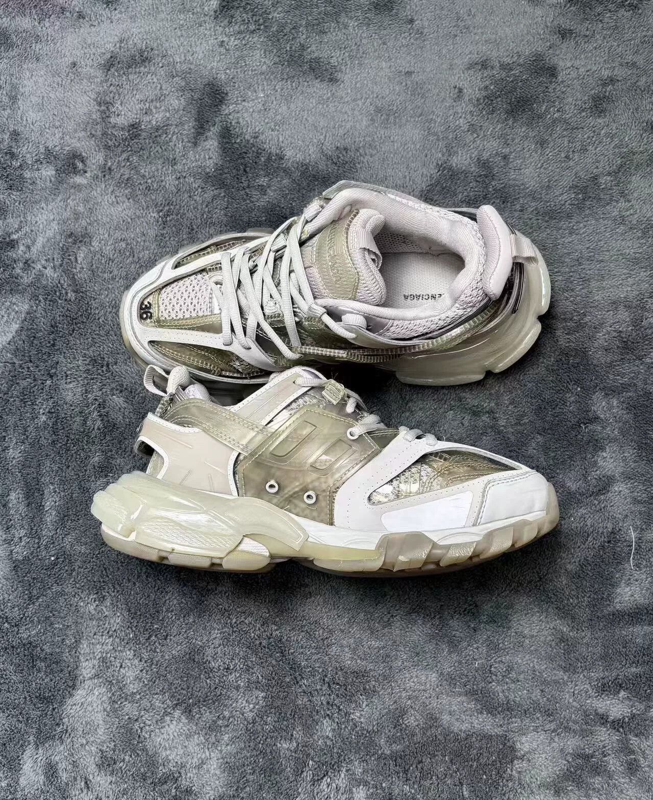 Balenciaga Balenciaga Patchwork White Lowtop Sneakers 36 Men Size US 5 / EU 37 - 5 Thumbnail