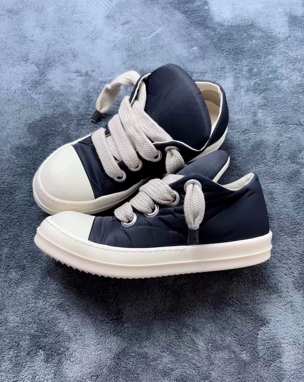 Rick Owens Rick Owens White Lowtop Sneakers 24 Men Size US 10 / EU 43 - 4 Thumbnail