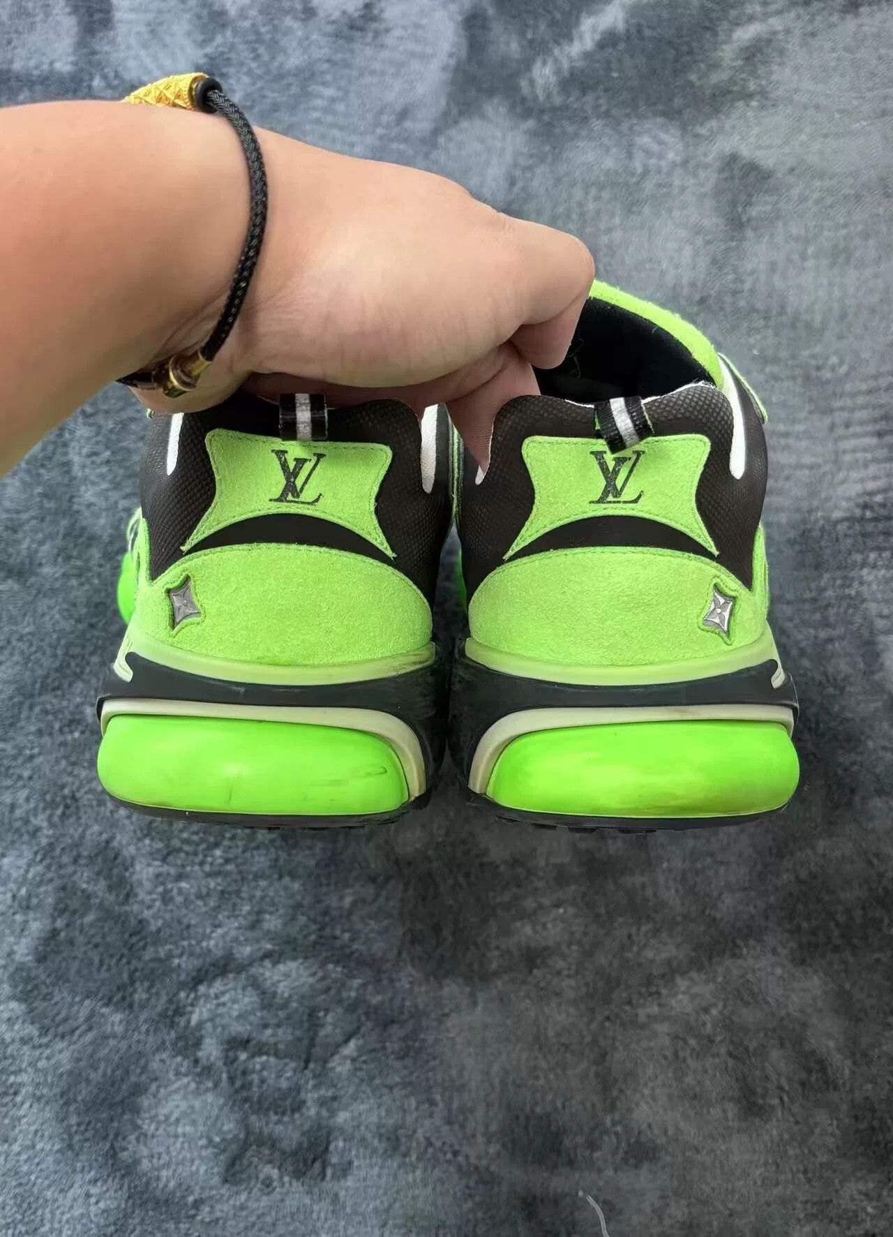 Louis Vuitton Louis Vuitton Running White Lowtop Sneakers 41 Men Size US 8.5 / EU 41-42 - 7 Thumbnail