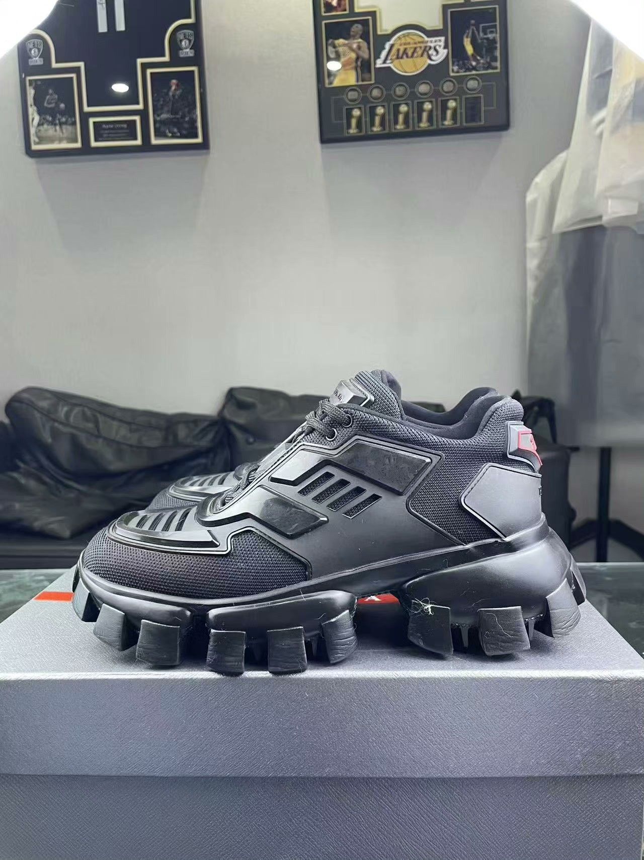Prada Prada Techwear Black Lowtop Sneakers 37 Women Size US 6.5 / IT 36.5 - 7 Thumbnail