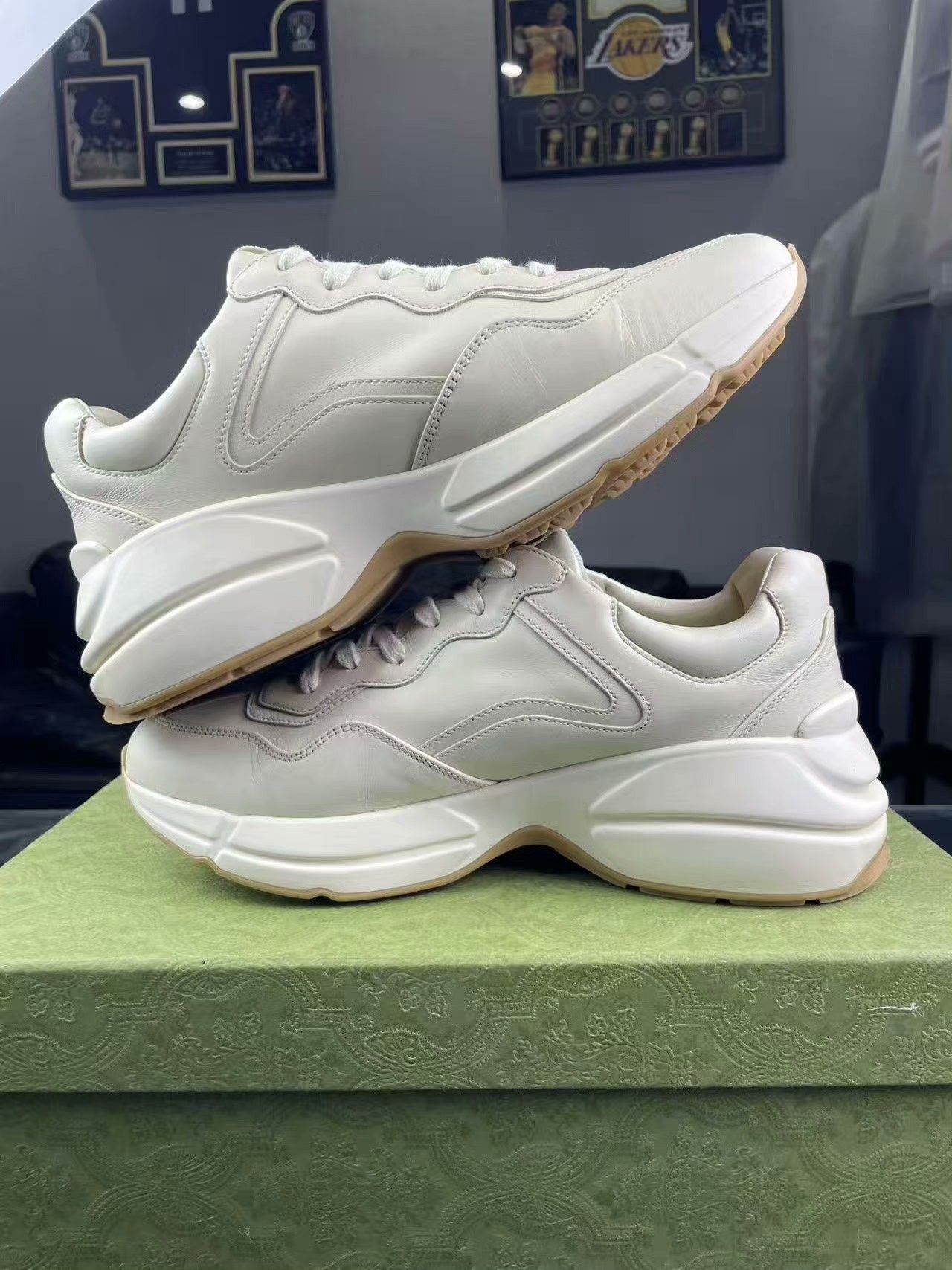 Gucci Gucci Collab Beige Lowtop Sneakers 40 Men Size US 7.5 / EU 40-41 - 6 Thumbnail