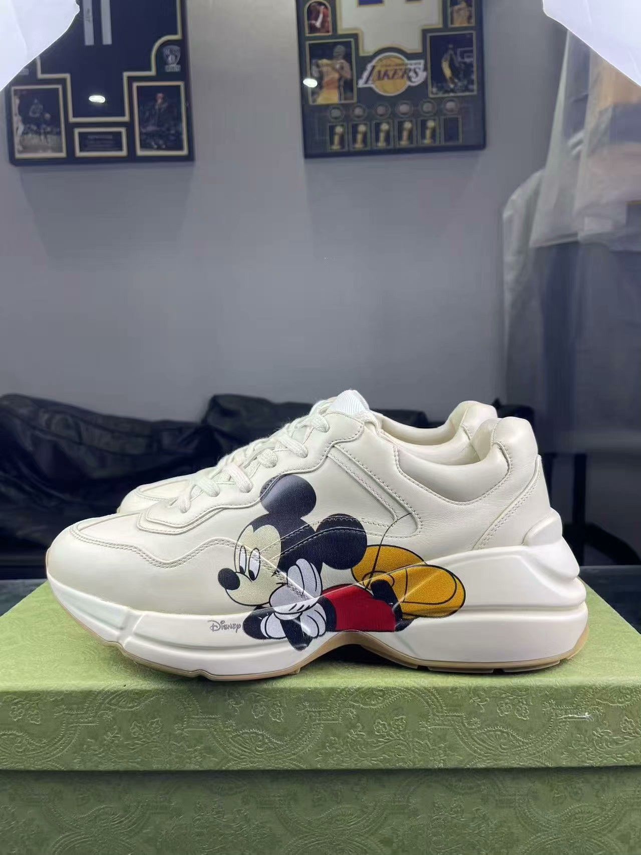 Gucci Gucci Collab Beige Lowtop Sneakers 40 Men Size US 7.5 / EU 40-41 - 7 Thumbnail