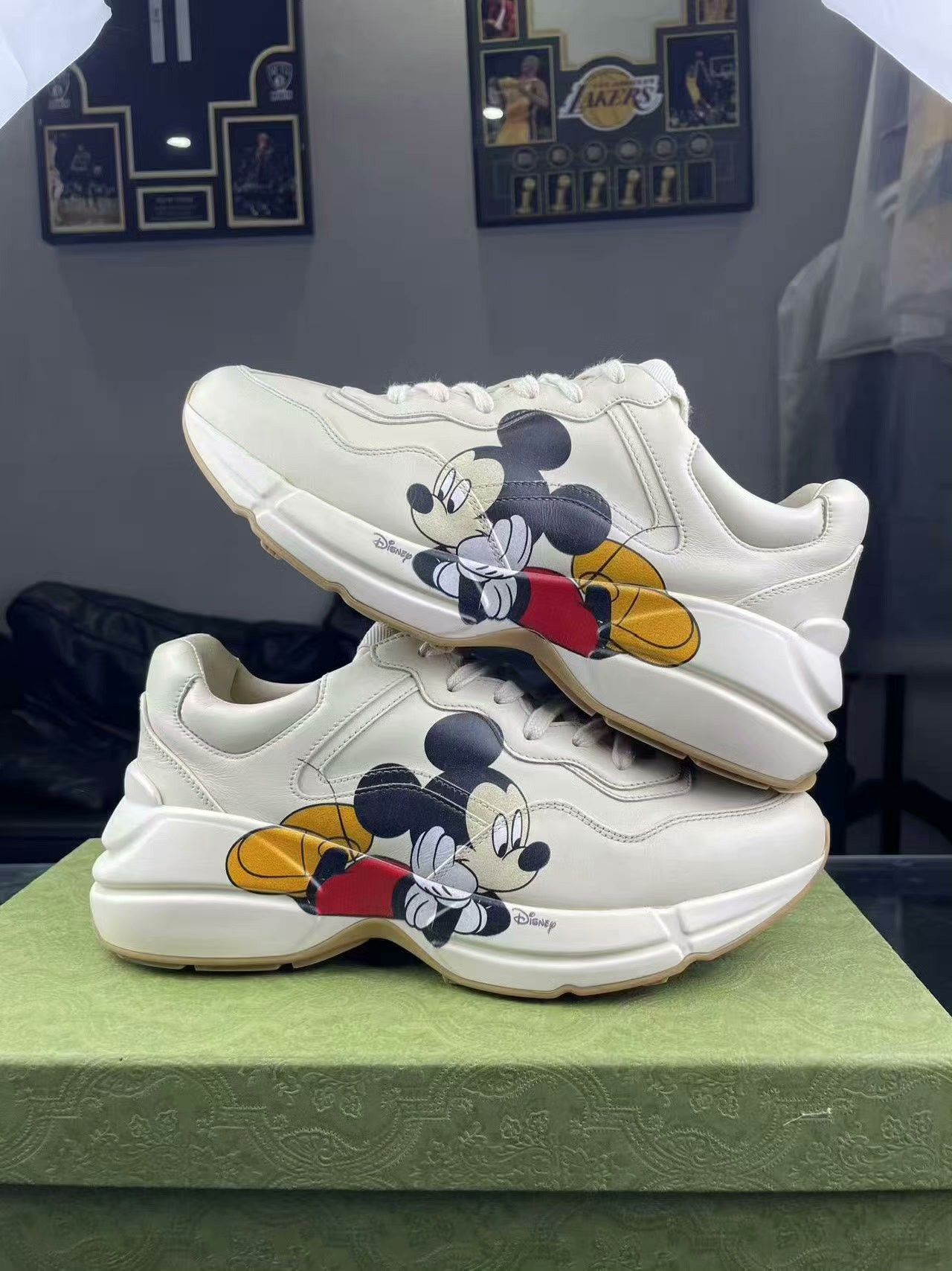 Gucci Gucci Collab Beige Lowtop Sneakers 40 Men Size US 7.5 / EU 40-41 - 5 Thumbnail
