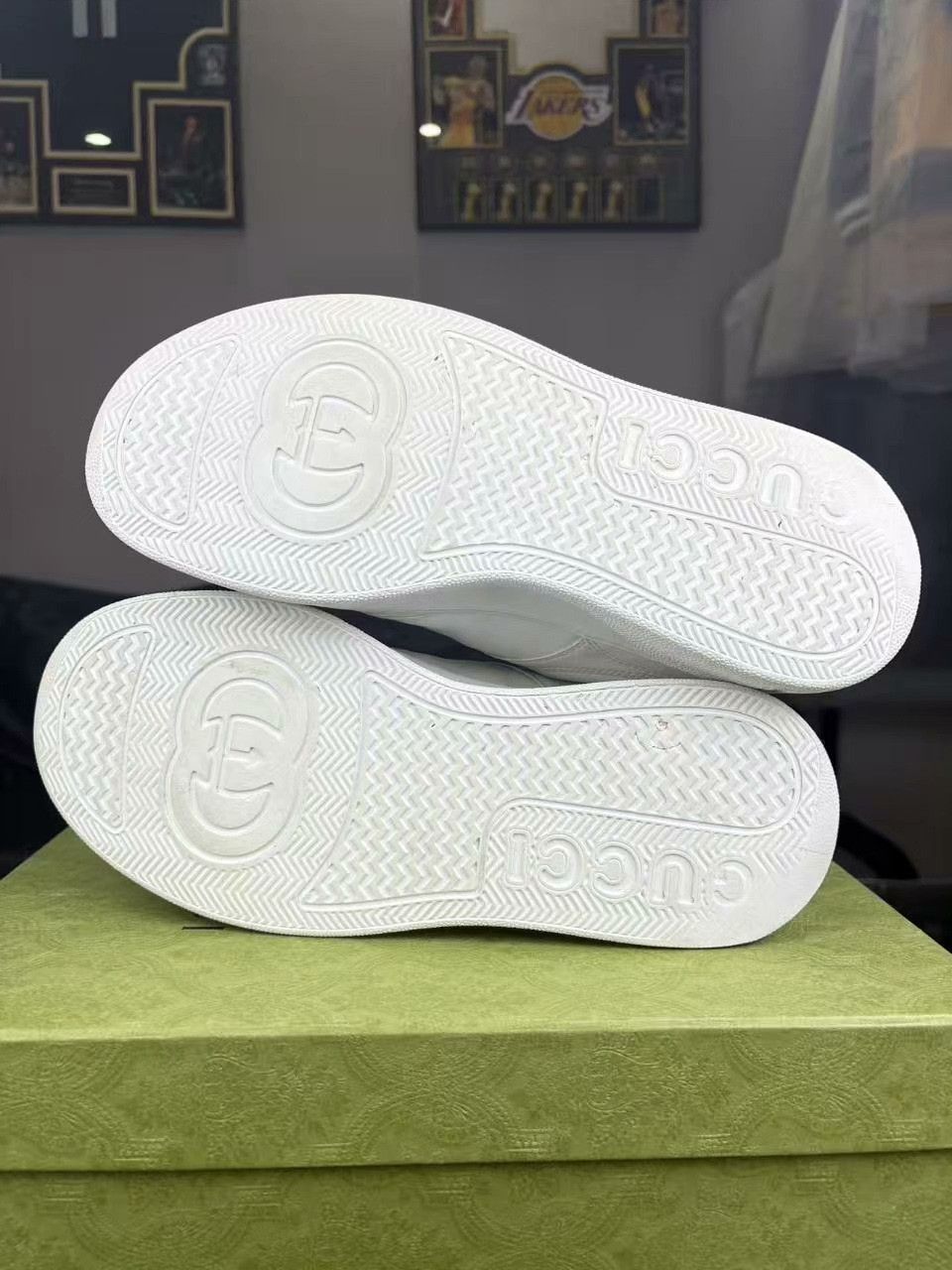 Gucci Gucci Printed Lowtop Sneakers 43 Men Size US 10 / EU 43 - 4 Thumbnail