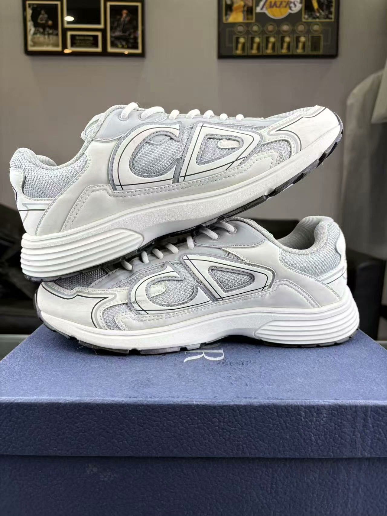 Dior Dior White Lowtop Sneakers 30 Men Size US 10 / EU 43 - 5 Thumbnail
