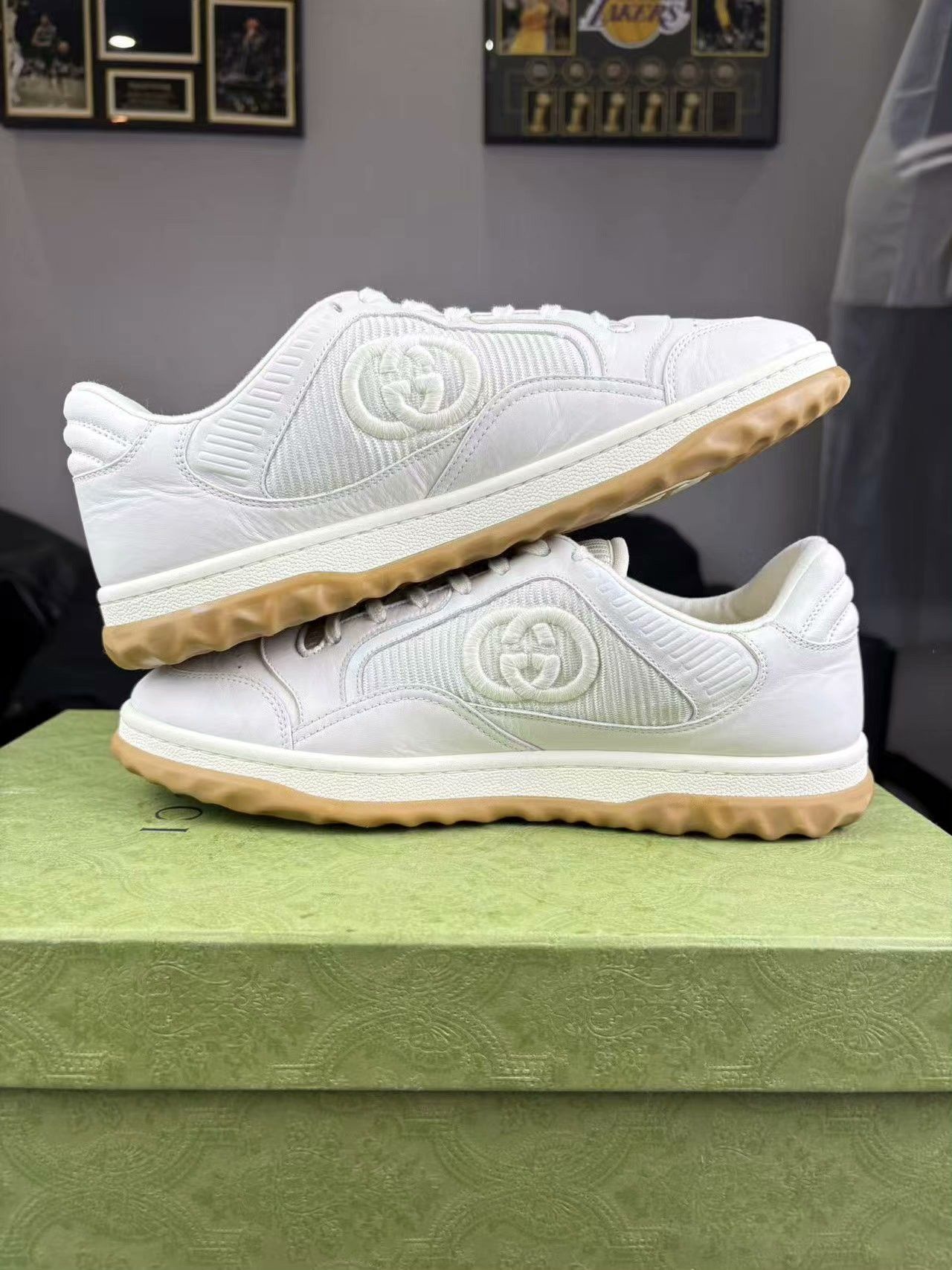 Gucci Gucci Distressed White Lowtop Sneakers 39.5 Men Size US 7 / EU 40 - 5 Thumbnail