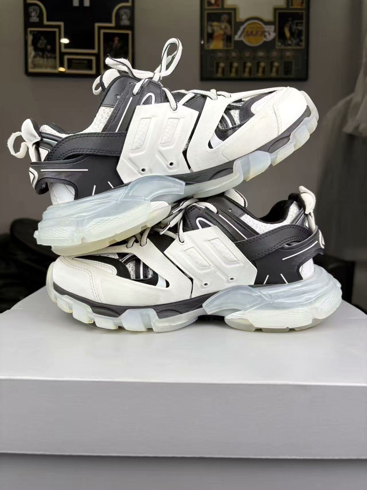 Balenciaga Balenciaga Clear Black Lowtop Sneakers 38 Men Size US 6 / EU 39 - 5 Thumbnail