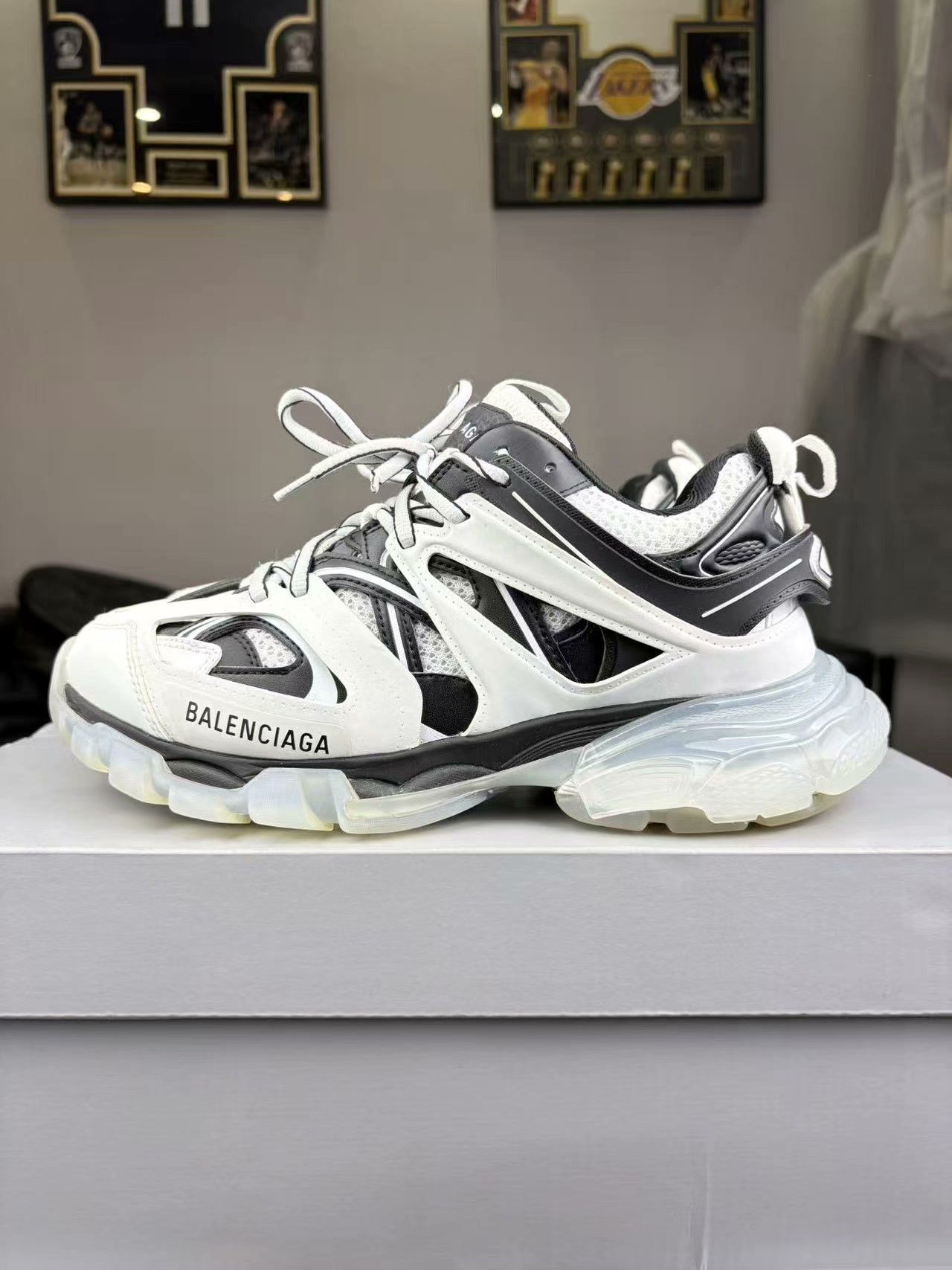 Balenciaga Balenciaga Clear Black Lowtop Sneakers 38 Men Size US 6 / EU 39 - 7 Thumbnail