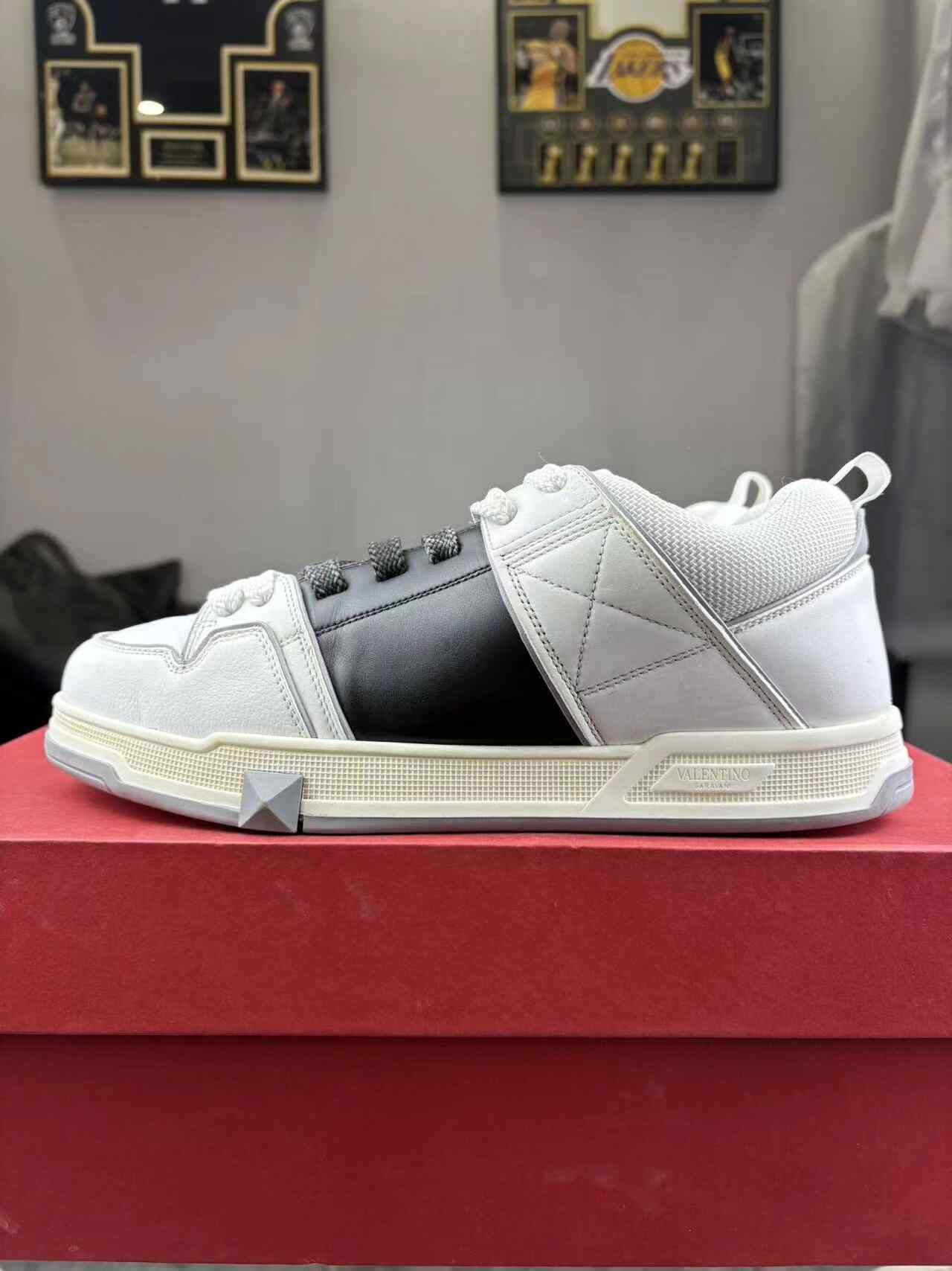 Valentino Valentino Skate Lowtop Sneakers 41 Men Size US 8.5 / EU 41-42 - 7 Thumbnail