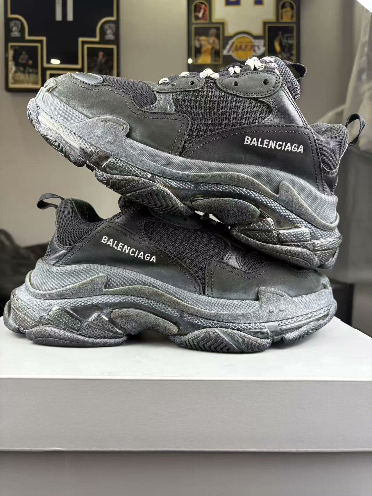 Balenciaga Balenciaga Black Lowtop Sneakers 41 Men Size US 8.5 / EU 41-42 - 6 Thumbnail