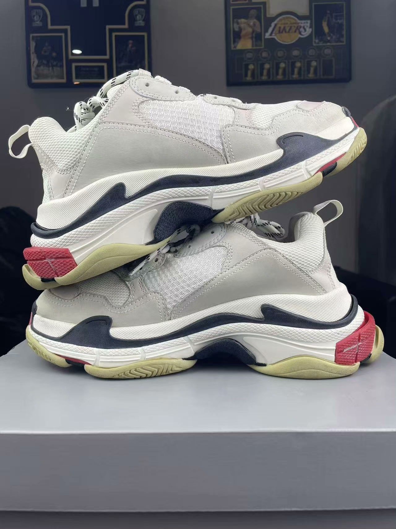 Balenciaga Balenciaga Gray Lowtop Sneakers 42 Men Size US 9 / EU 42 - 5 Thumbnail