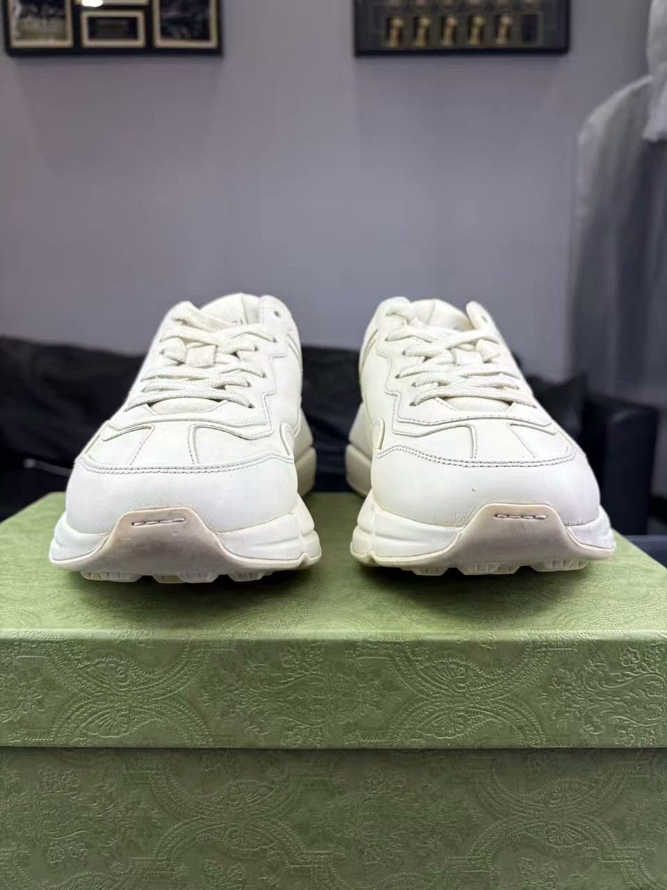 Gucci Gucci Printed Lowtop Sneakers 37 Women Size US 6.5 / IT 36.5 - 2 Thumbnail