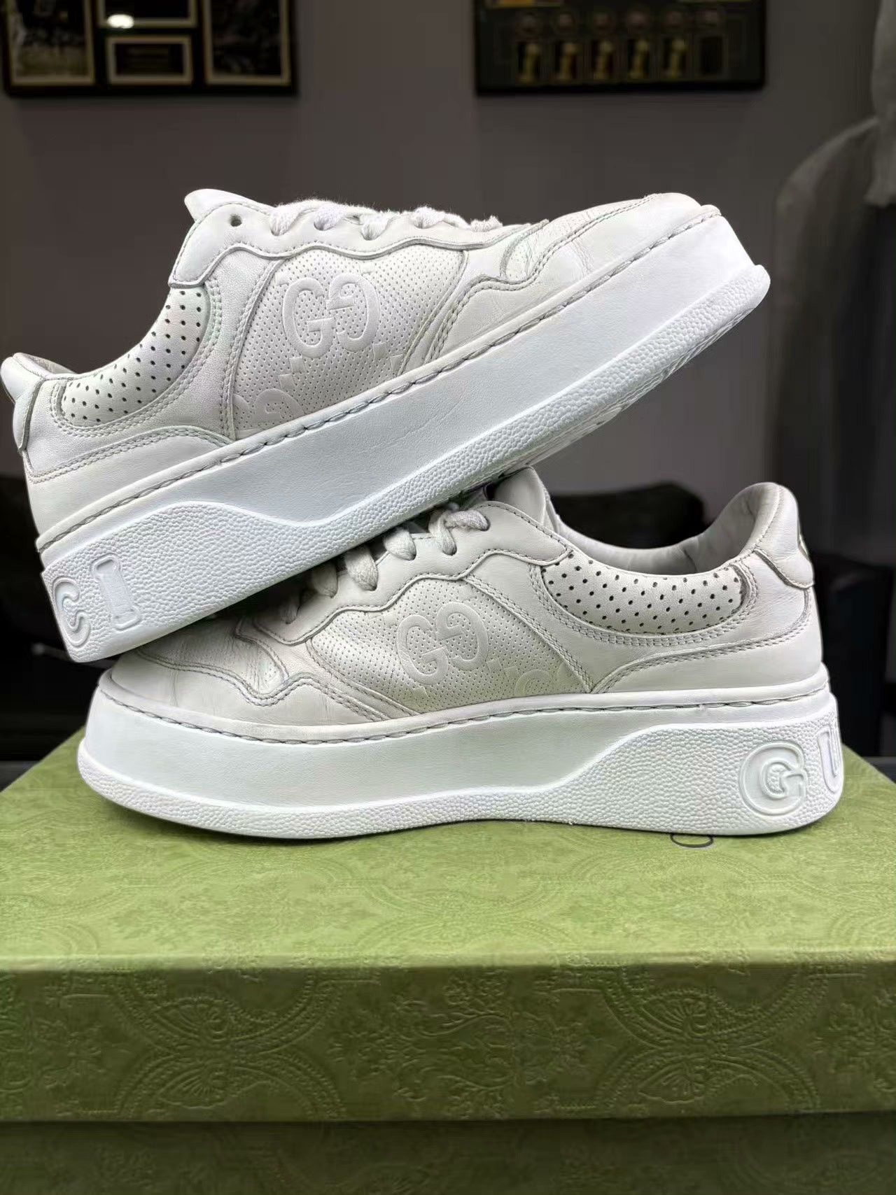Gucci Gucci White Lowtop Sneakers 36 Women Size US 6 / IT 36 - 5 Thumbnail