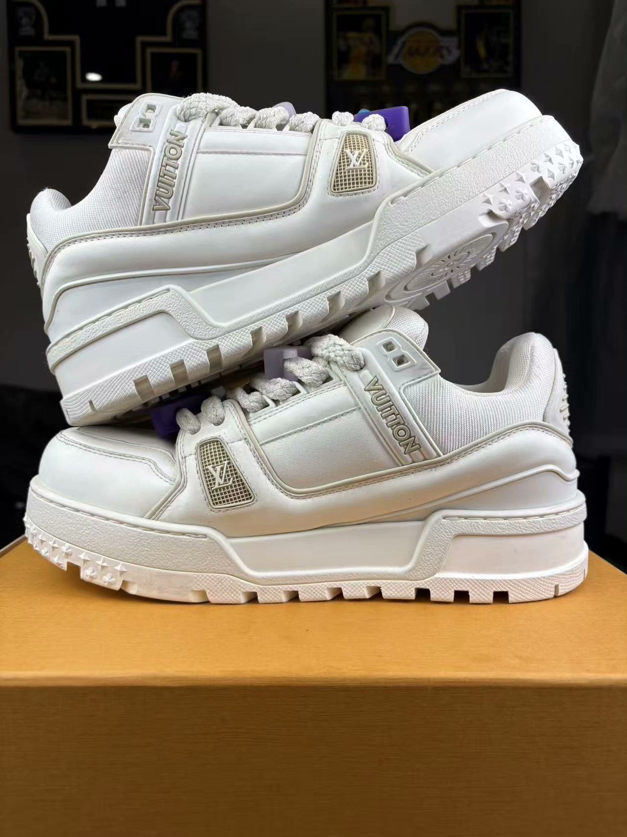 Louis Vuitton Louis Vuitton Training White Lowtop Sneakers 41 Men Size US 8.5 / EU 41-42 - 5 Thumbnail